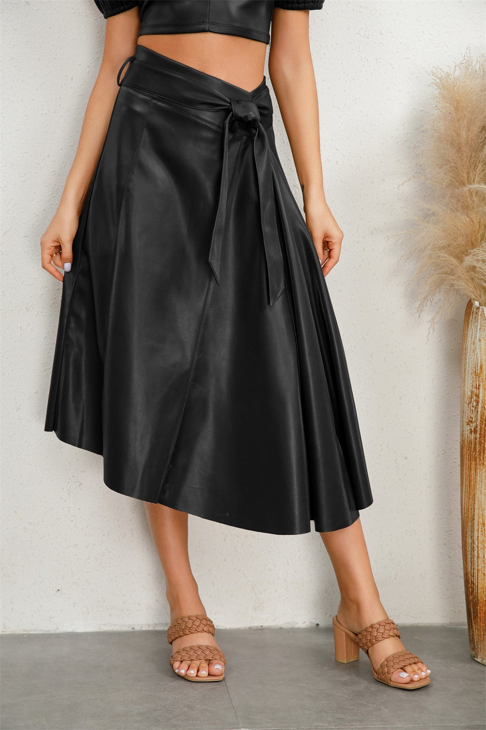 Pu Leather Fashion Trendy Autumn and Winter Women's Irregular Swing Skirt 3