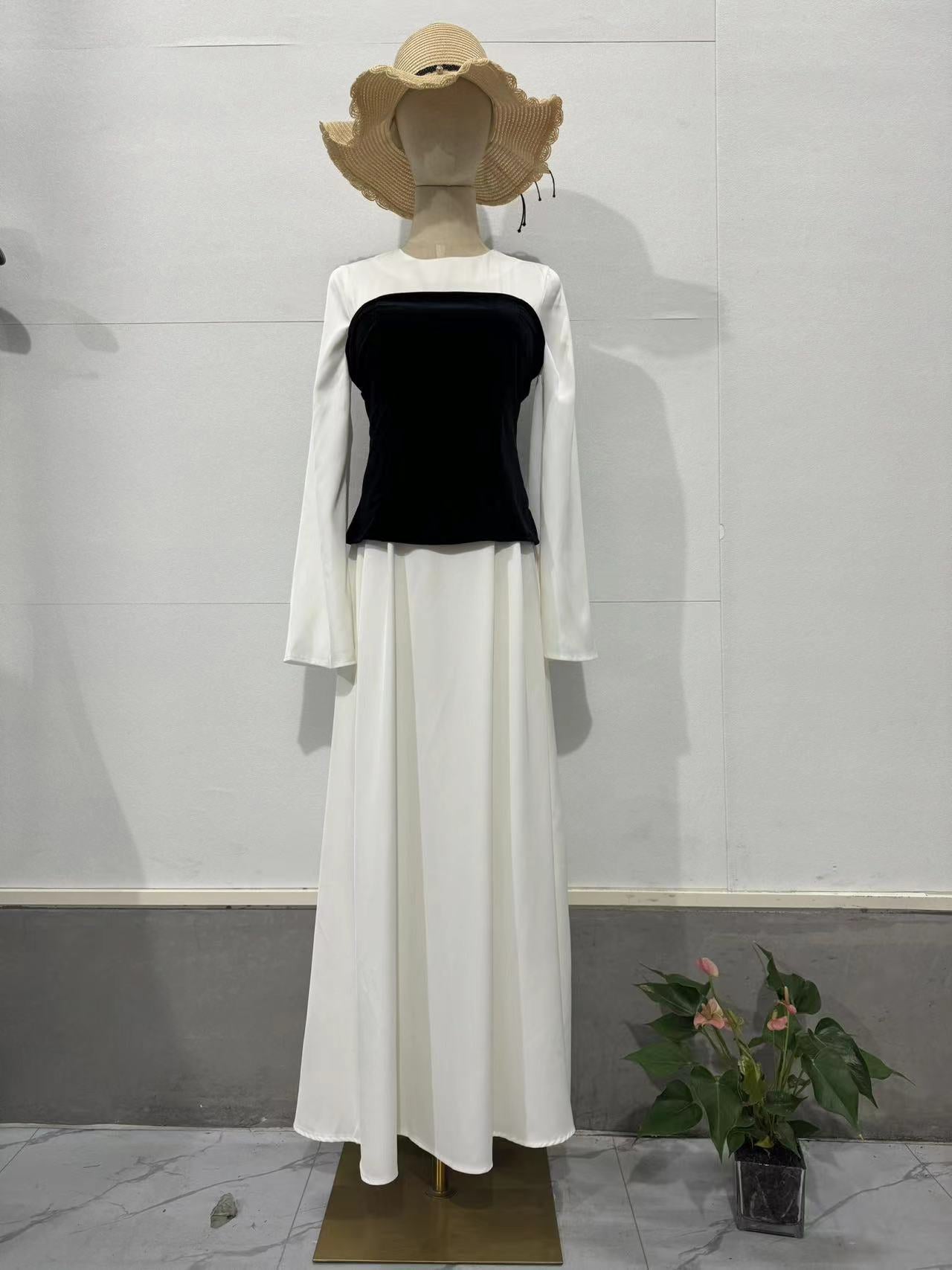 Women Black and White Patchwork Maxi Dress 7