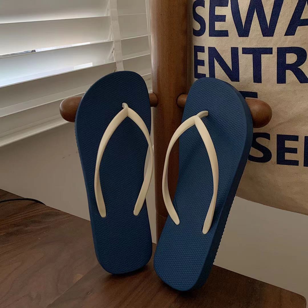 Summer Flat Flip-Flops Female Couple Simple Solid Color Clip-On Beach Slippers Summer 9