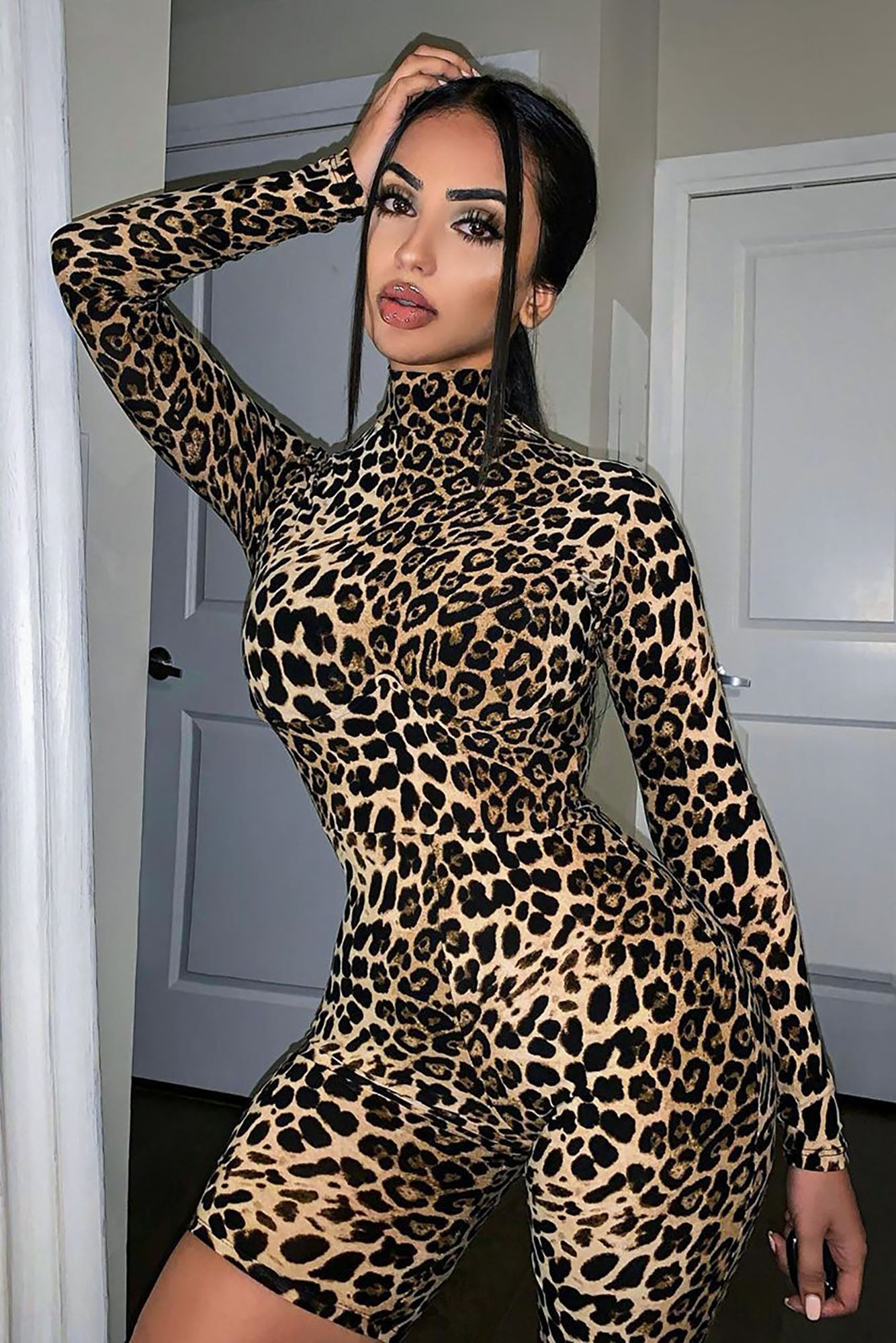 Women Long Sleeve Leopard Print Romper