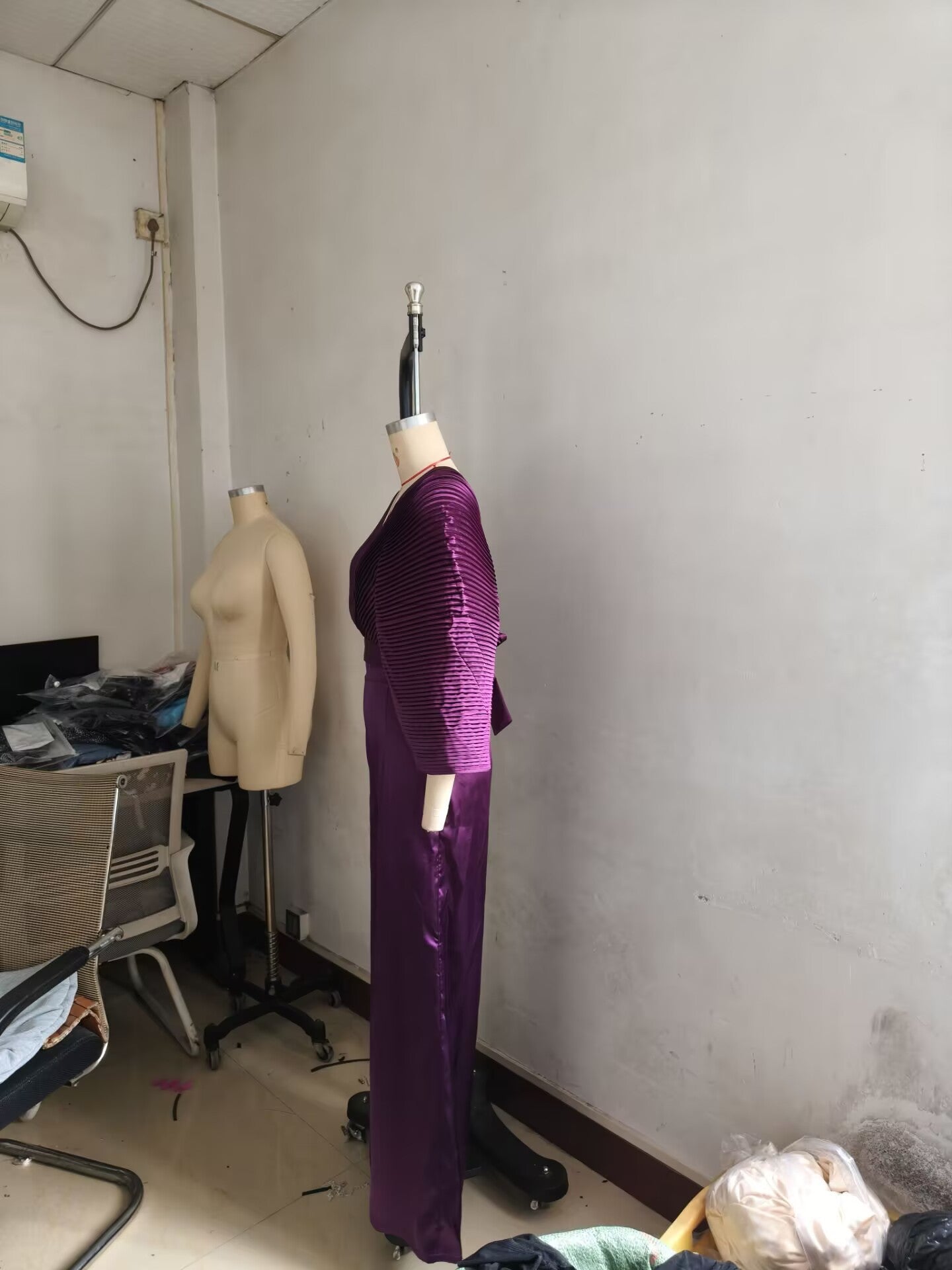 Women Pleated V-Neck Bat Sleeves Shirt and Pants Two Piece Set 9