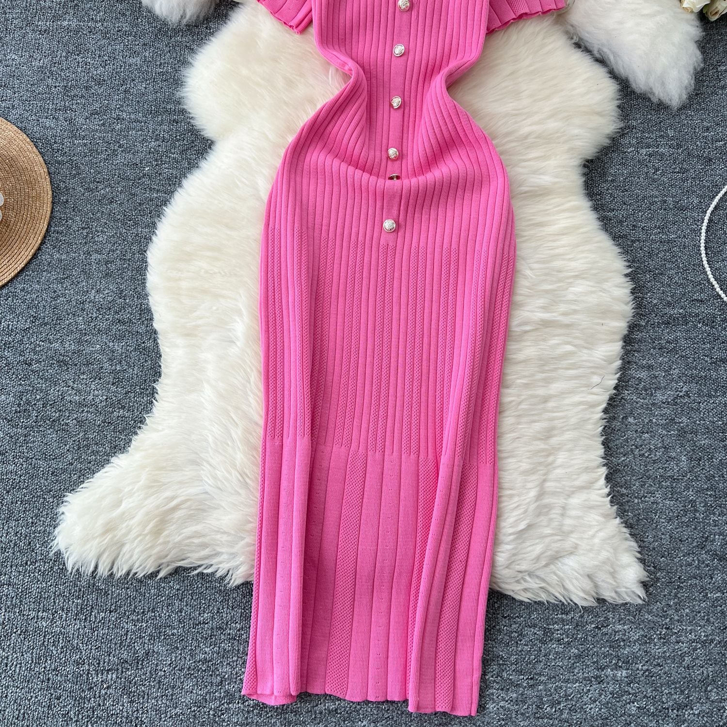 Chic Knitting Round Neck Single-Breasted Short-Sleeved Slim Midi Dress 10