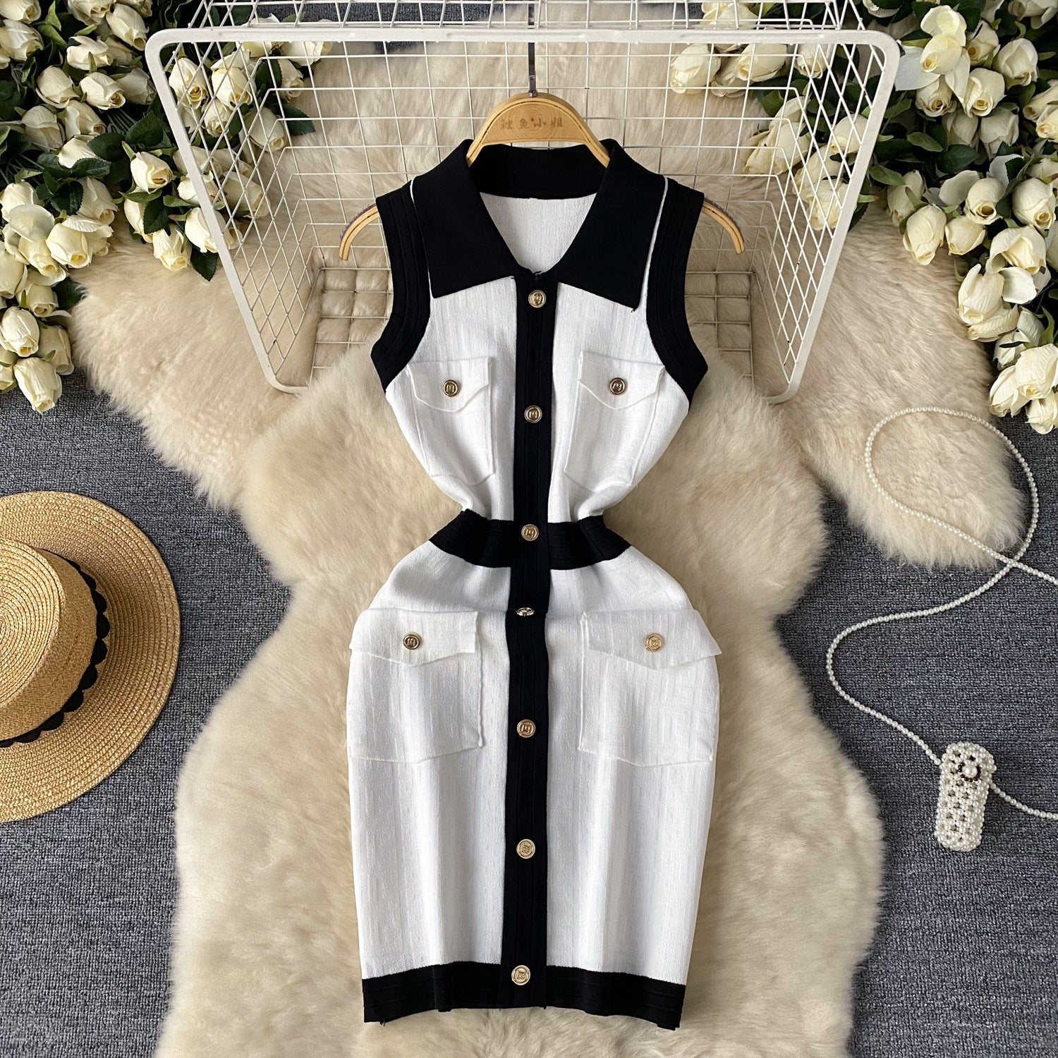Luxury Chic Sleeveless Color-Block Button-Down Turndown Collar Knit Dress