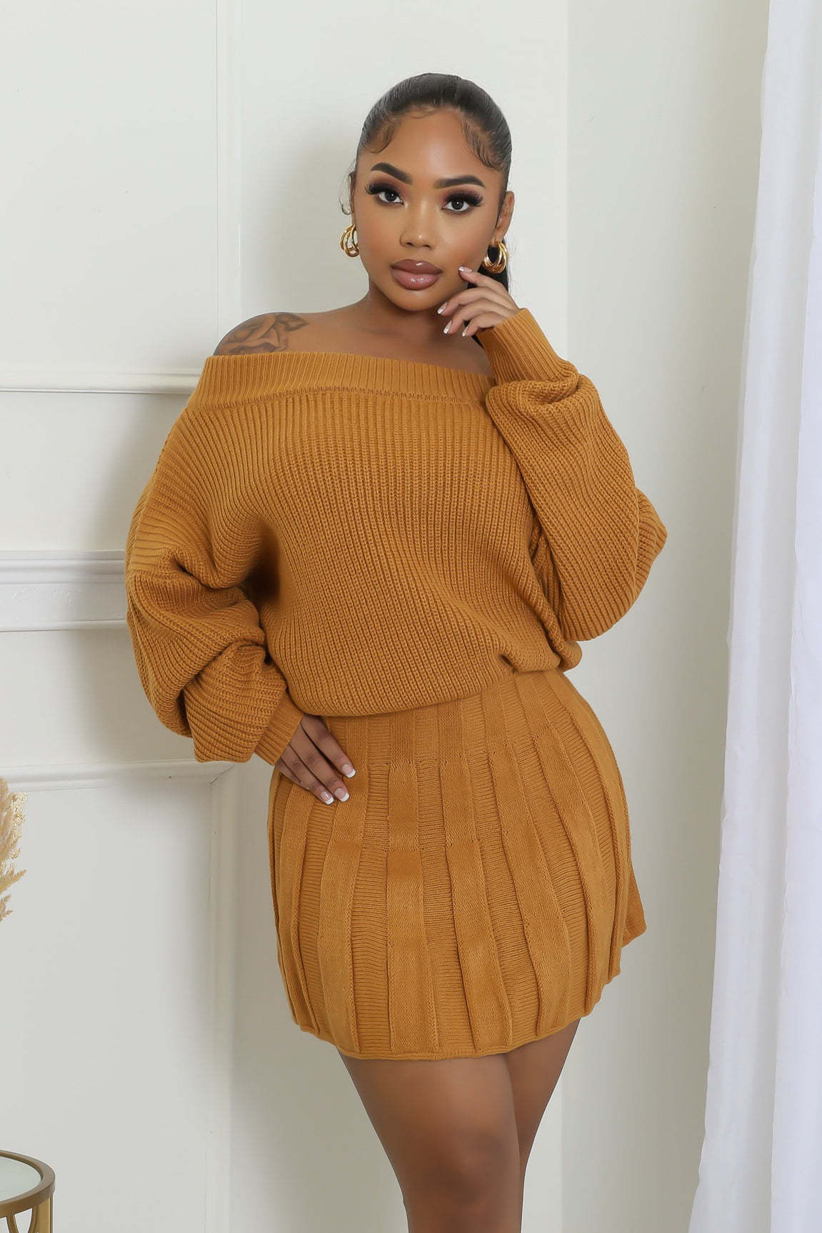 Women Fall Winter Casual Off Shoulder Solid Top and Pleated Skirt Two Piece Set 4