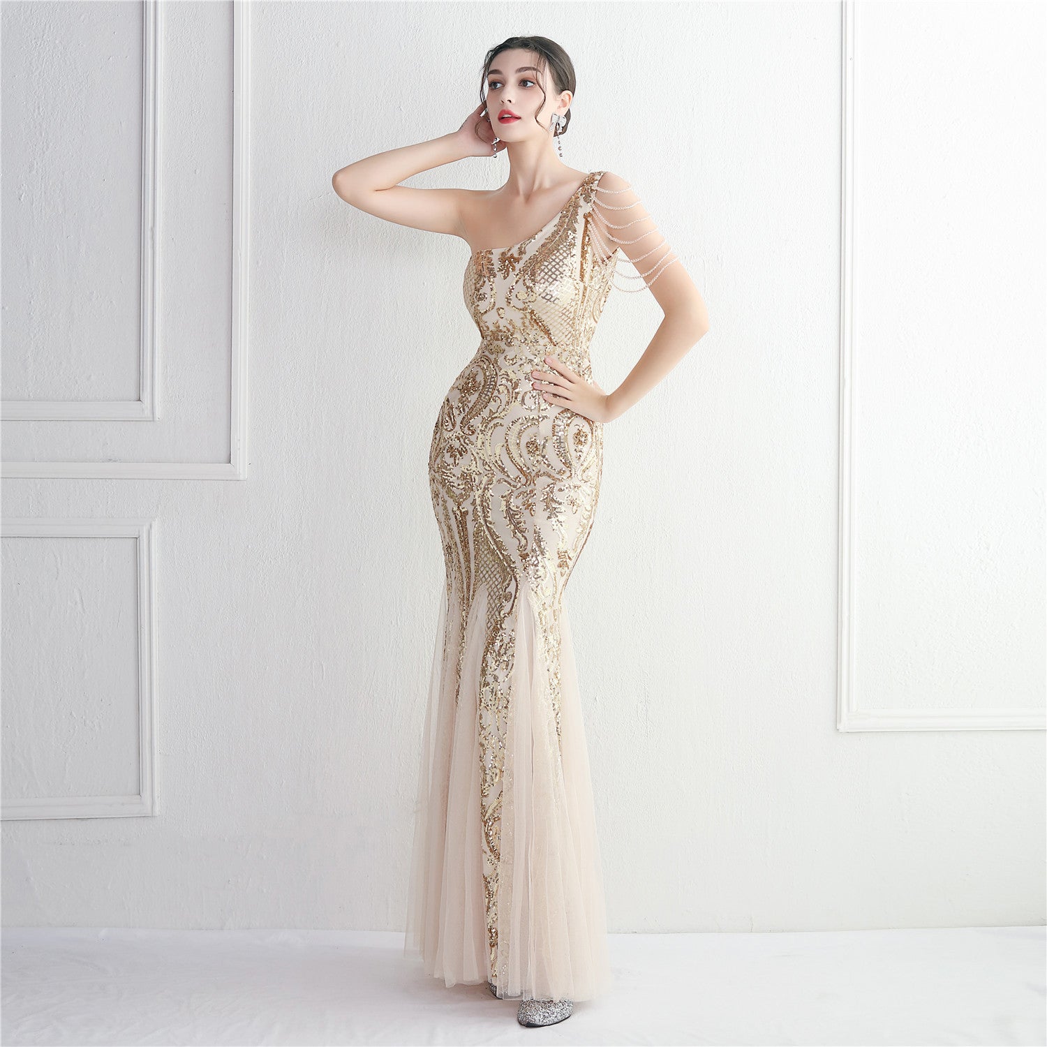 WomenElegant SequinOne Shoulder Evening Dress 6