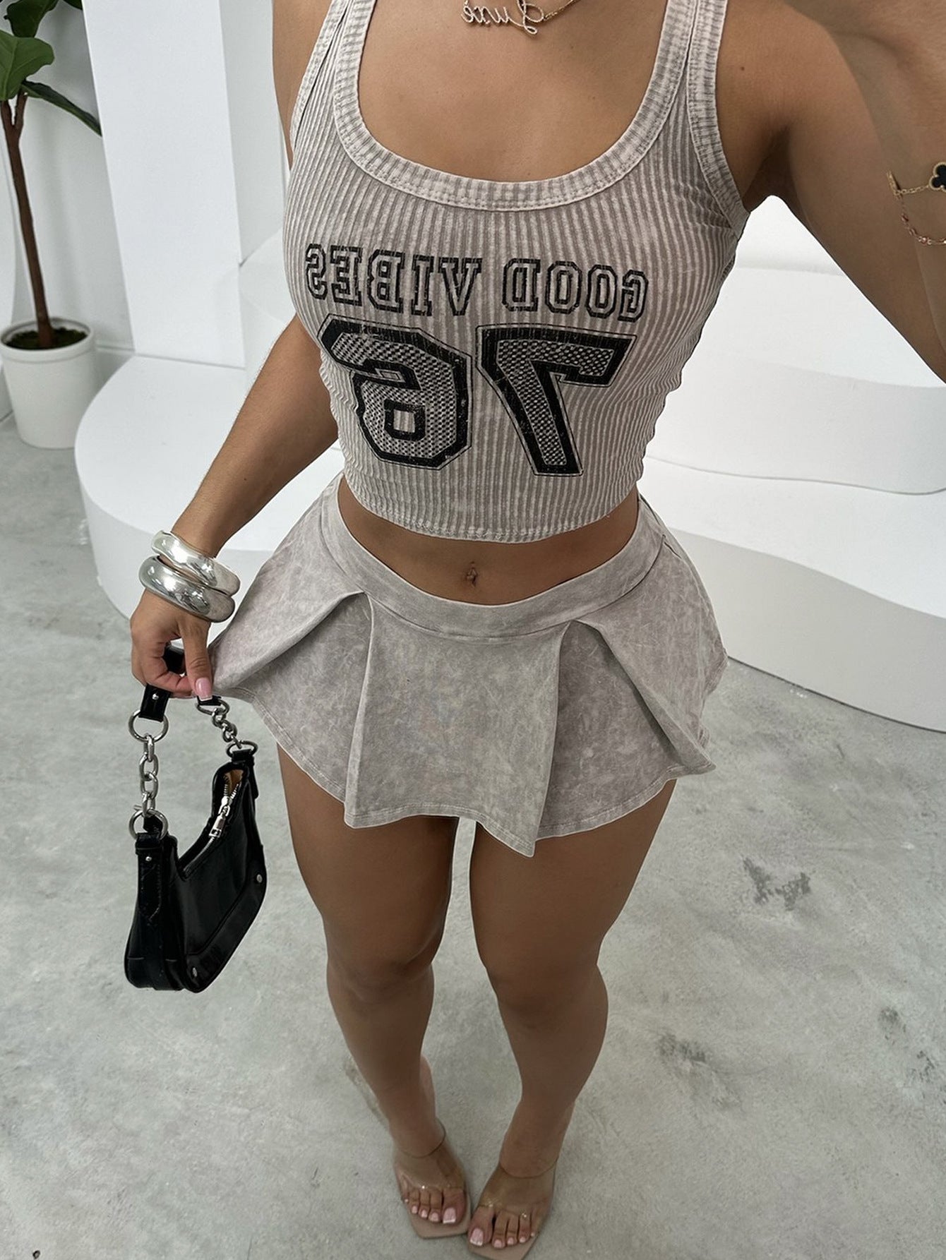 Summer Letter Ribbed Tight Fitting Short Vest Top Pleated Skirt Set 3