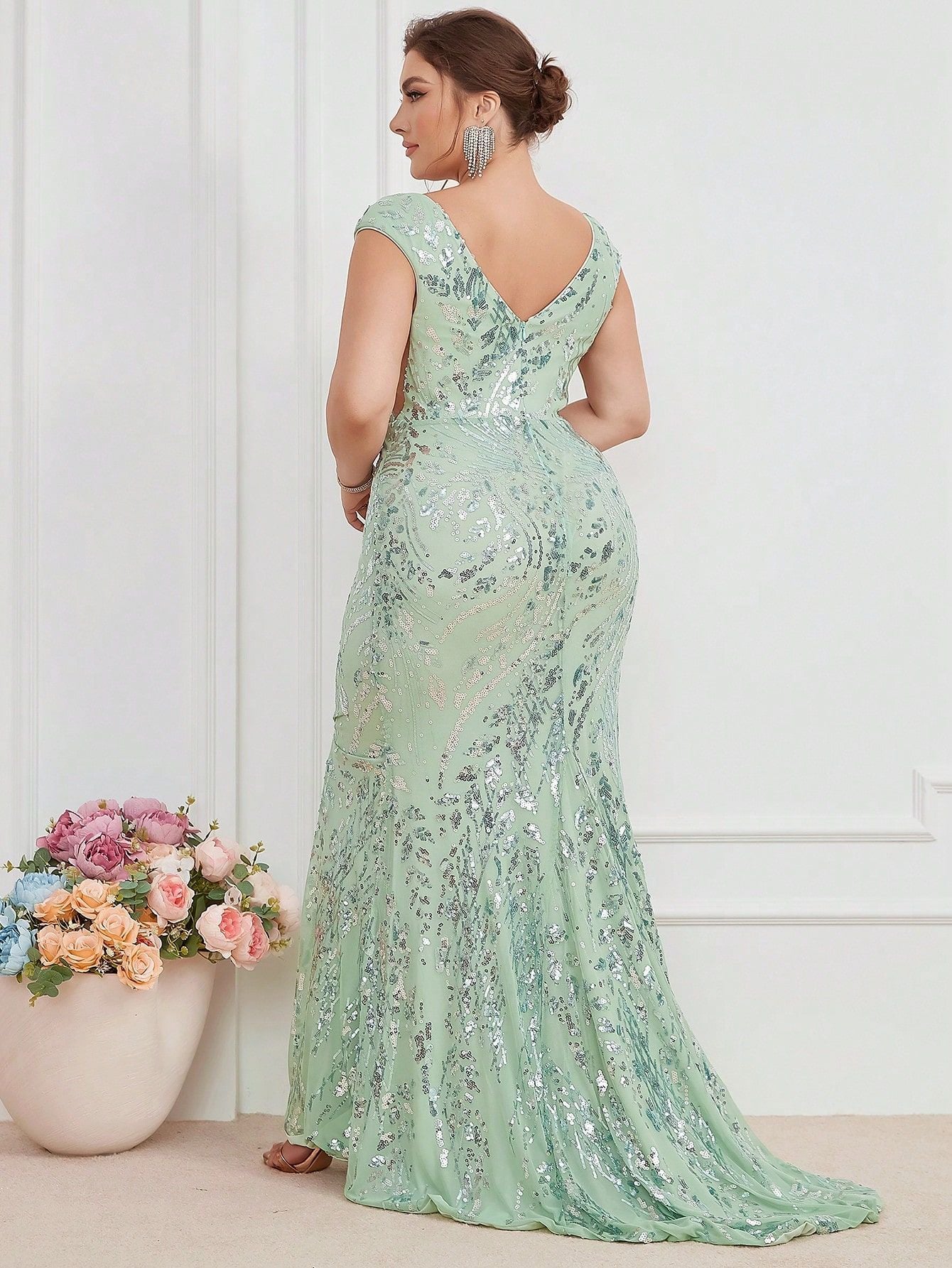 Women V Neck Sleeveless Sequin Patchwork Mesh Bodycon Fishtail Evening Dress 3