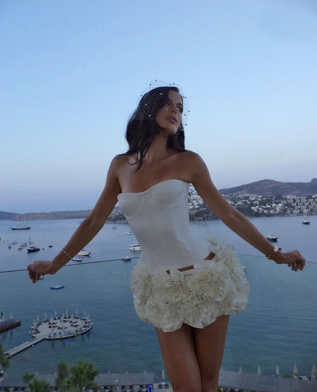 Spring Summer sexy fishbone Strapless lace-up top flower short skirt two piece set 4