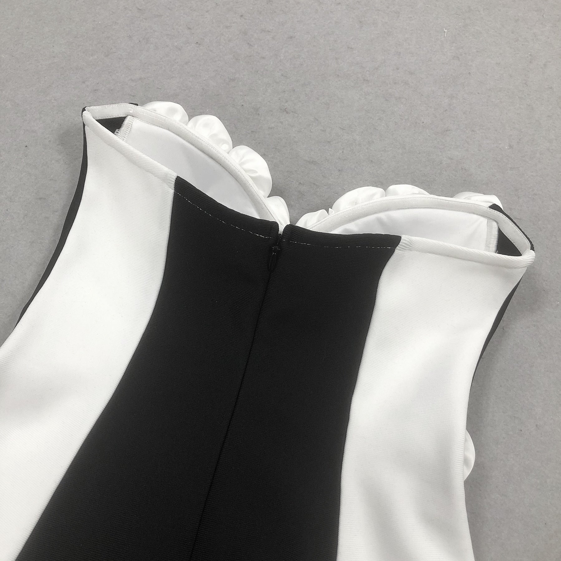 Women Strapless Sleeveless Jacquard Black and White Patchwork Dress 13