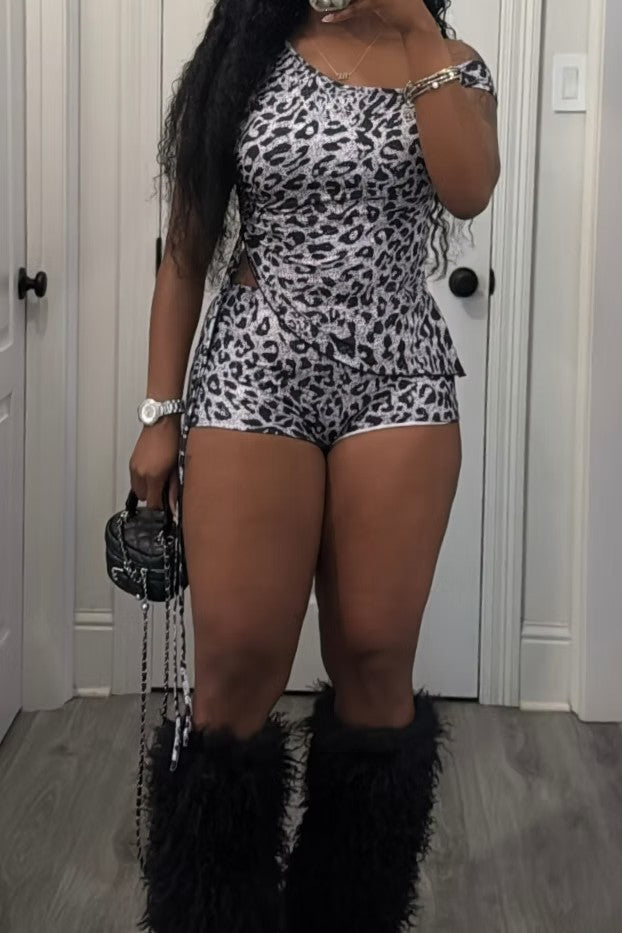 Fashion Leopard Print Sexy Women's Two Piece Shorts Set 3