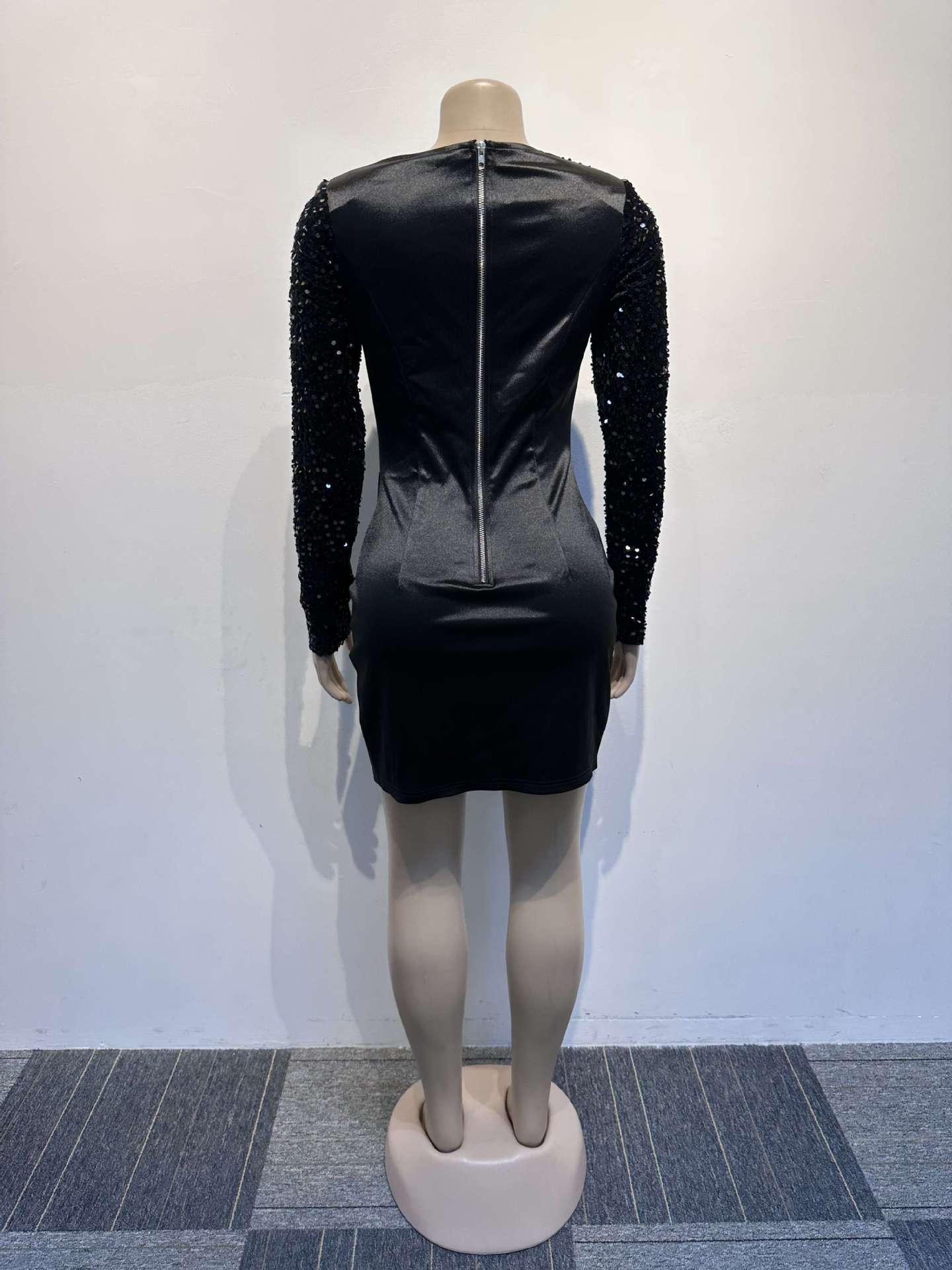 Sexy Square Collar Tight Fitting Stretch Sequin Slit Bodycon Dress 11