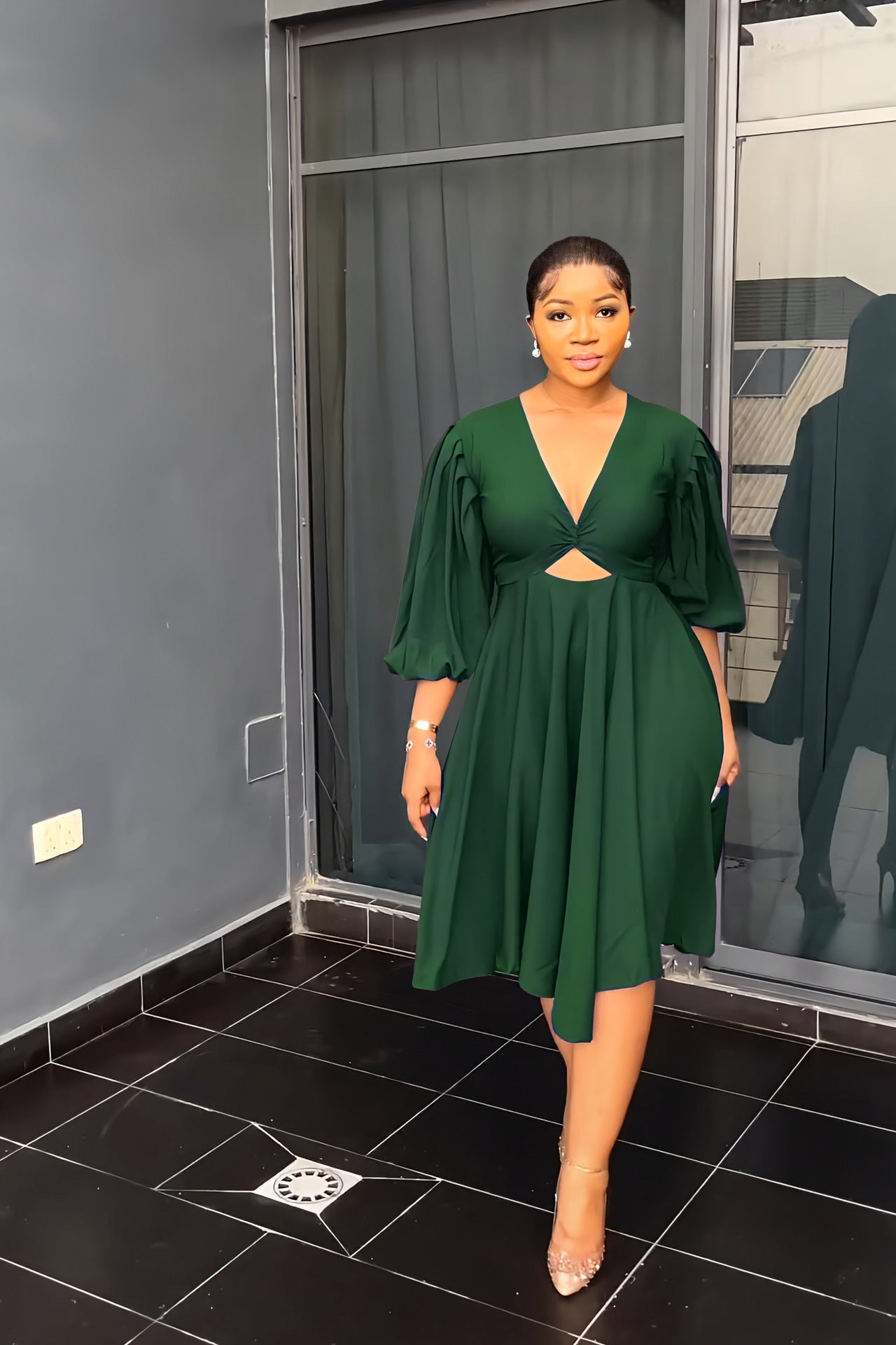 Women v-neck cutout dress 5