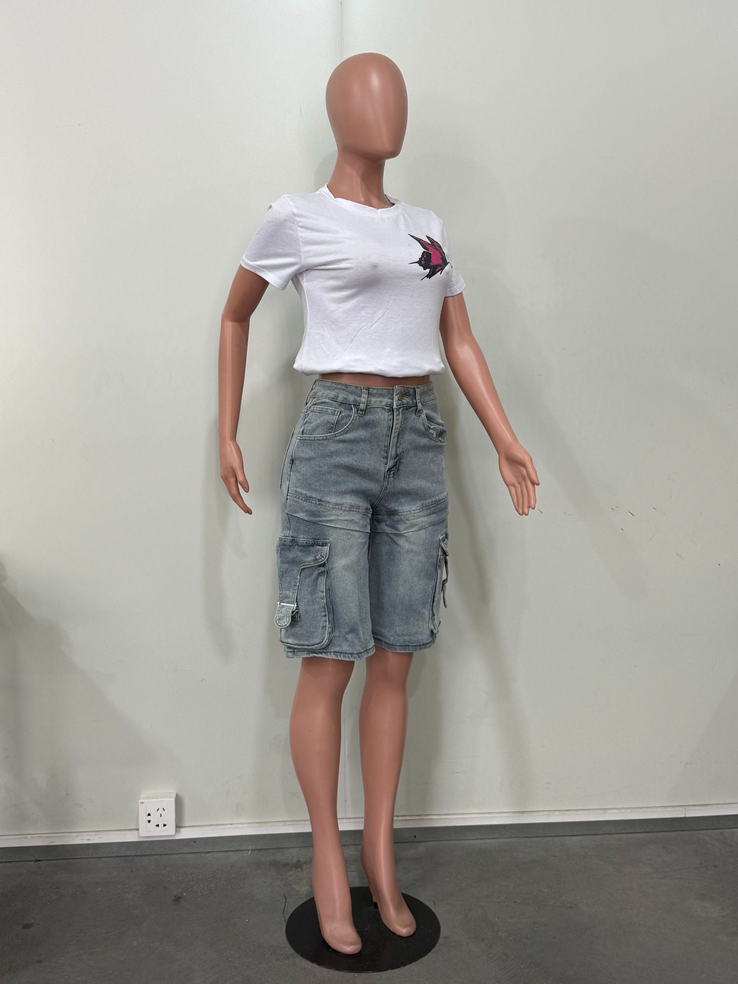 Women summer trendy cargo denim shorts 10