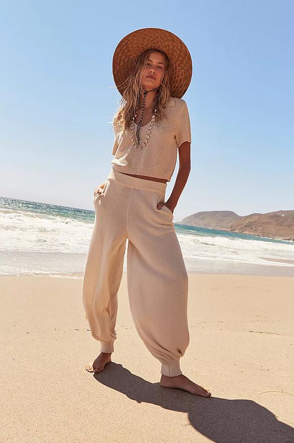 Women autumn V-neck knitting Crop Top and Casual bloomers two-piece set 4