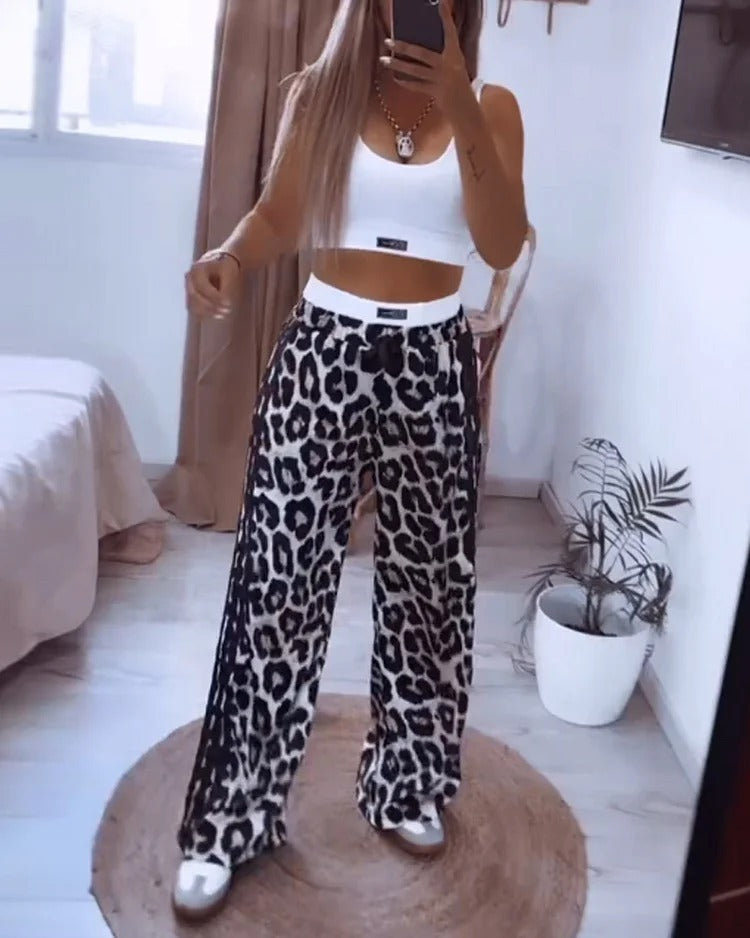 Women's Casual Sleeveless Solid Top Leopard Print Pants Two-Piece Set 3