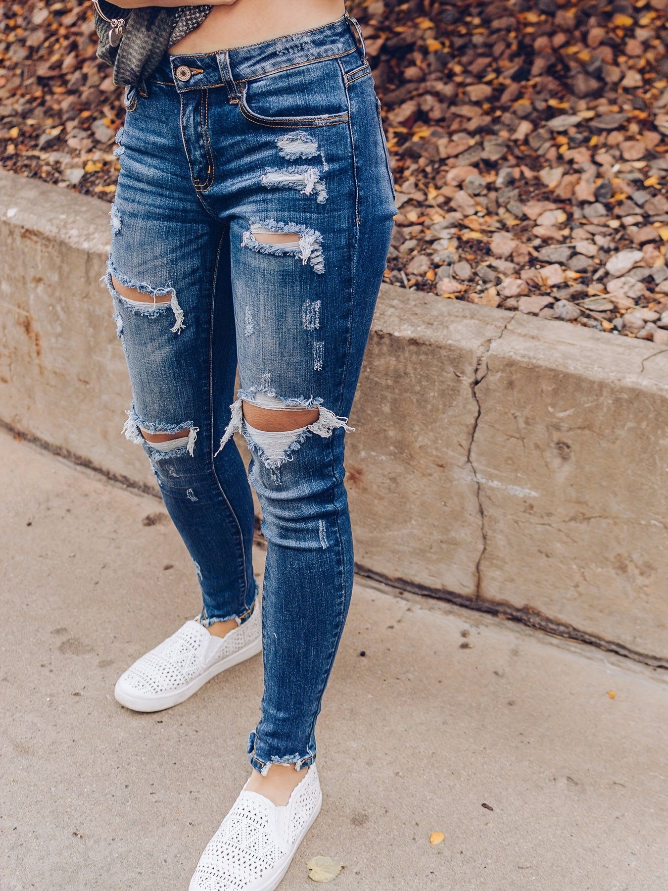 Women Ripped Washed Denim Tight Pants 6