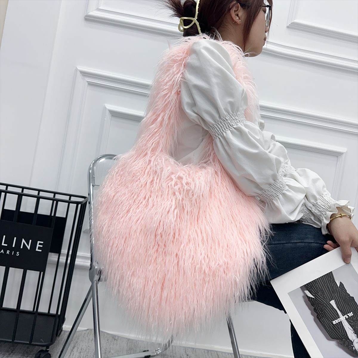 Style Trendy Heart Bag Women's Fur Bag Heart-Shaped Cute Crossbody Bag Shoulder Bag 44