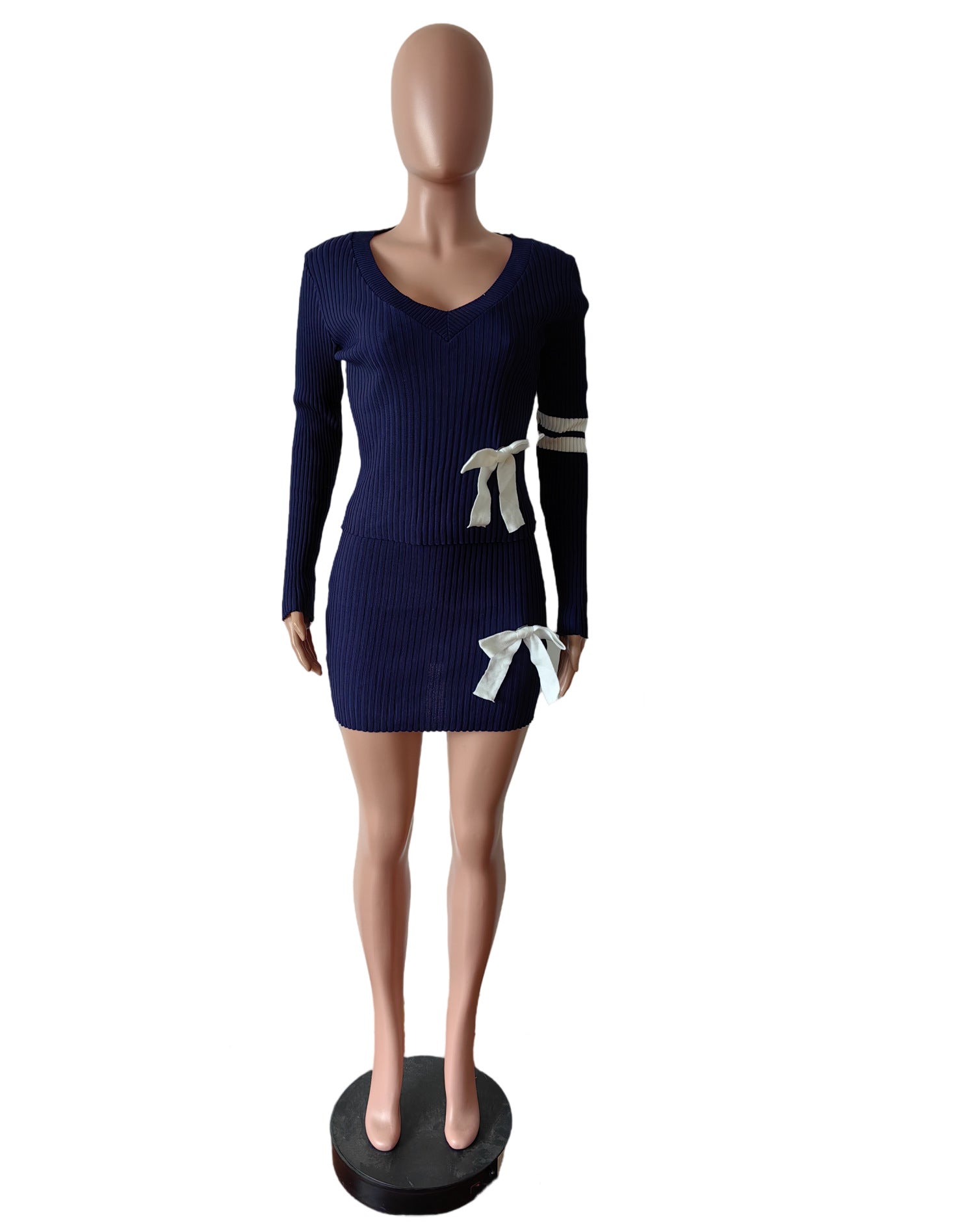 Women Casual Bowknot V-neck Sweater And Skirt Two Piece Set 3