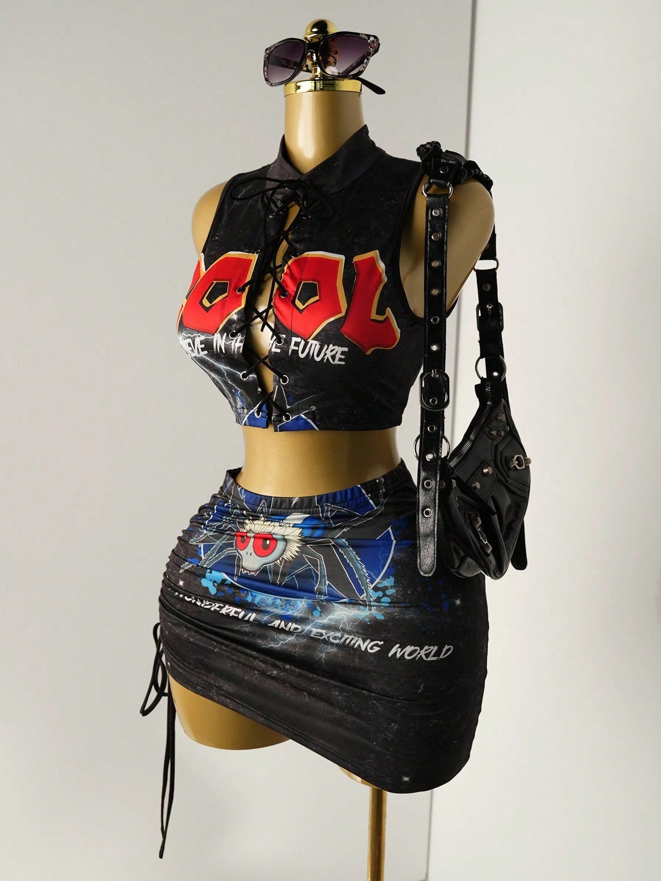 Women's Summer Halter Neck Lace-Up Printed Shorts Set 4