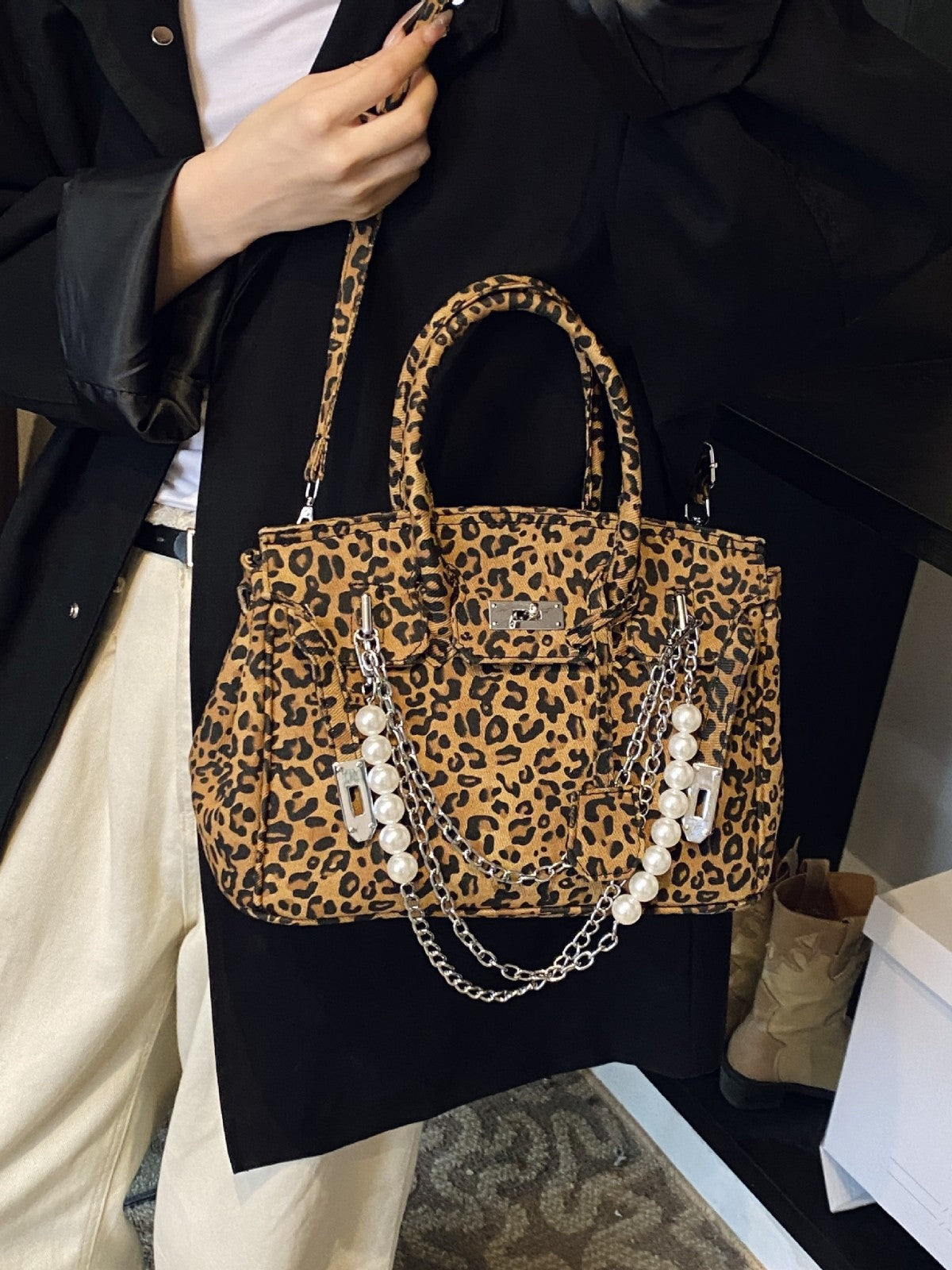 Women French leopard platinum handbag pearl chain shoulder messenger bag 6