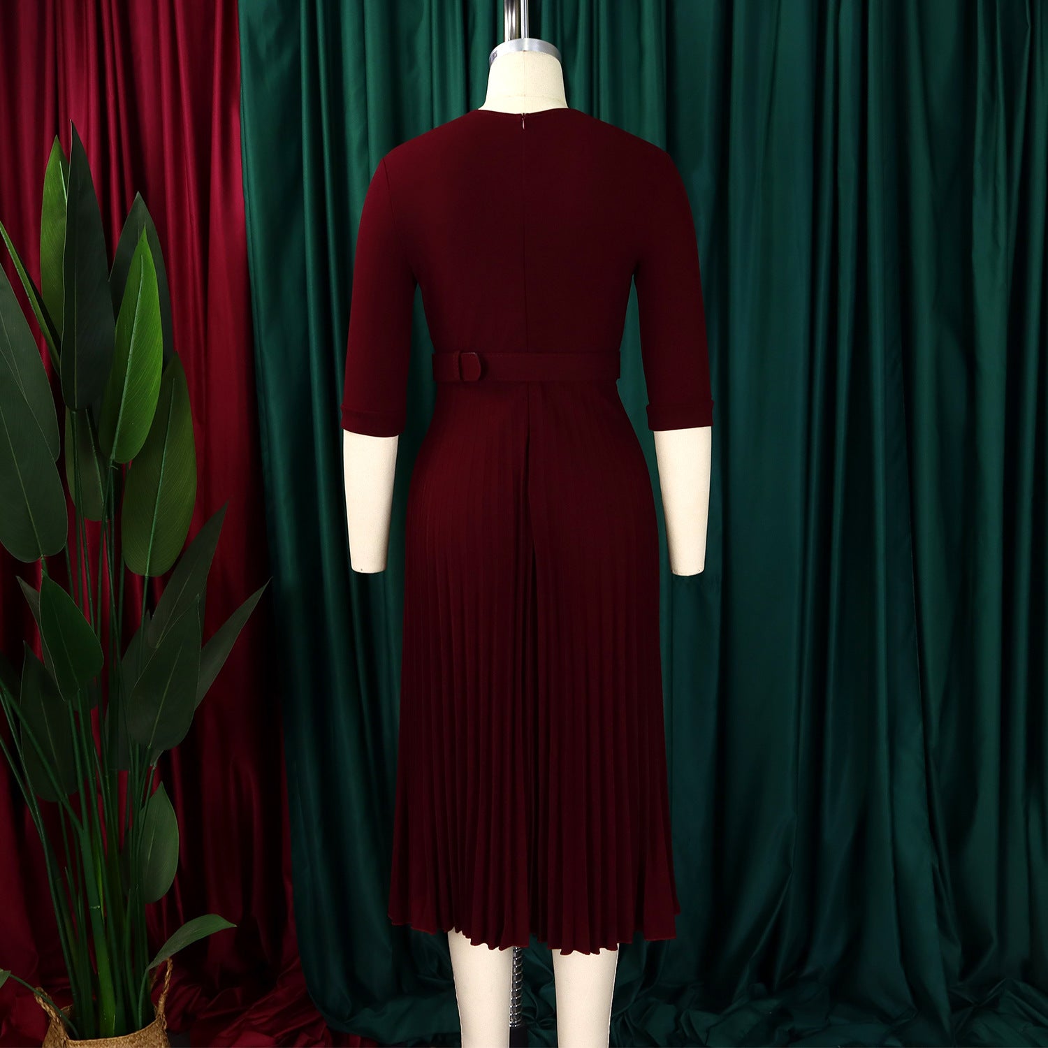 African Women Turndown Collar Lace-Up Pleated Dress 18