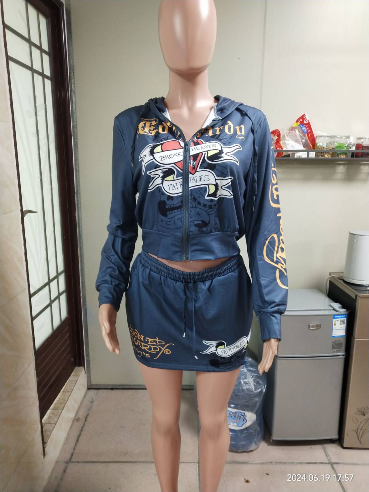 Spring Women's Fashion Positioning Print Hooded Casual Two Piece Skirt Set 17