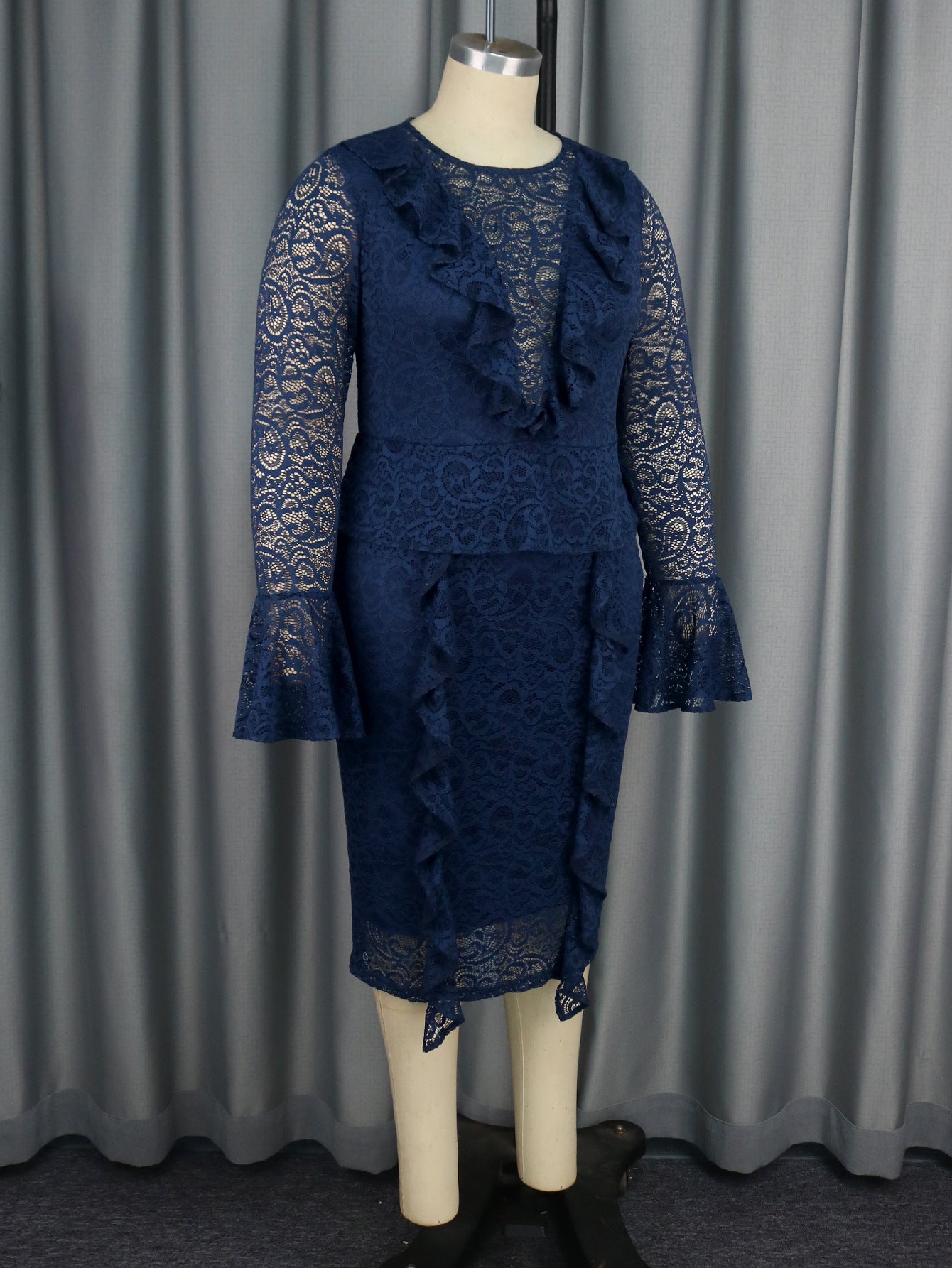 Plus Size Women Elegant Lace Formal Party Bell Bottom Sleeve Dress 6