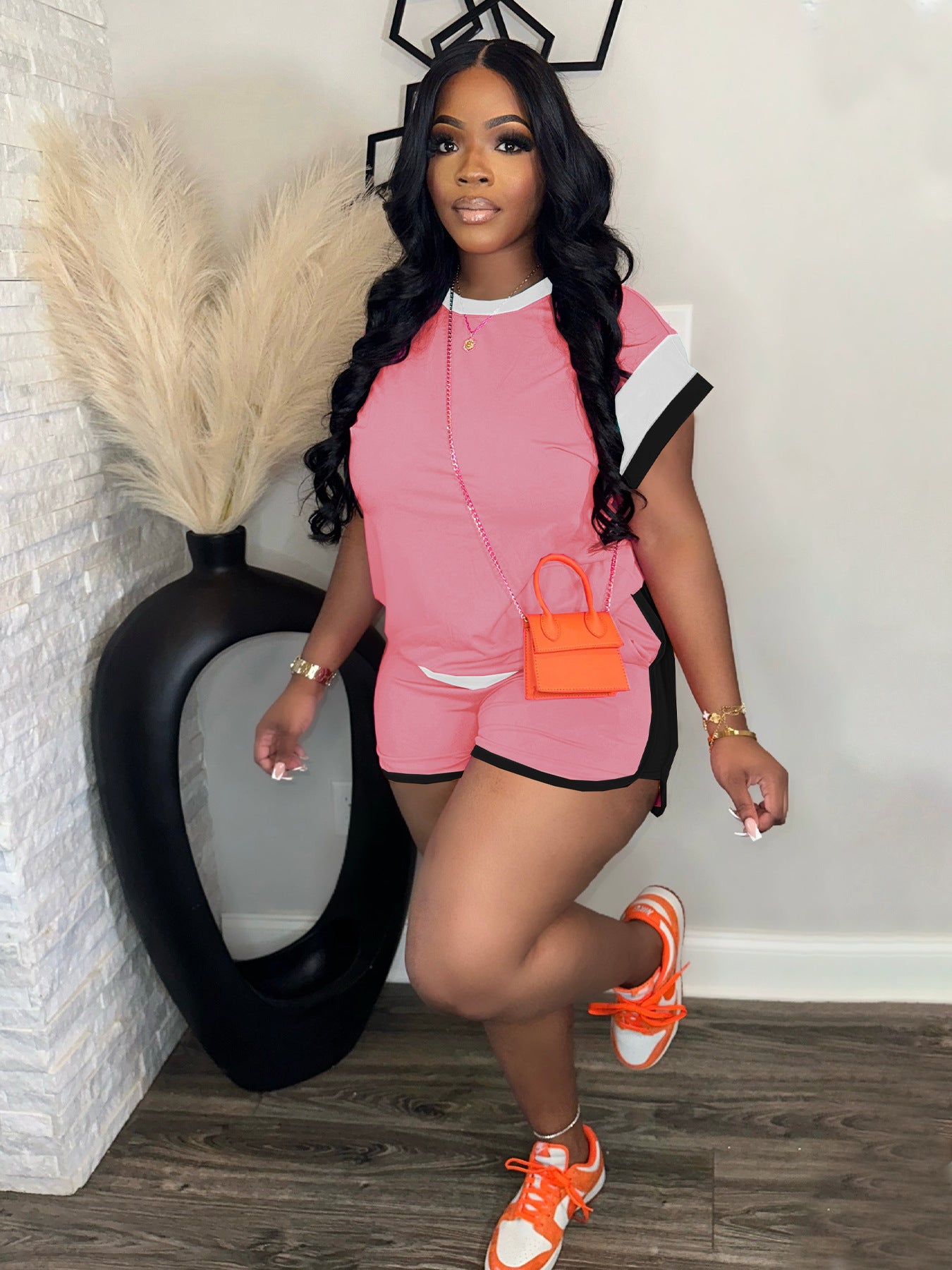 Women Summer Loose Color Block Round Neck Top and Shorts Casual Two-piece Set 4