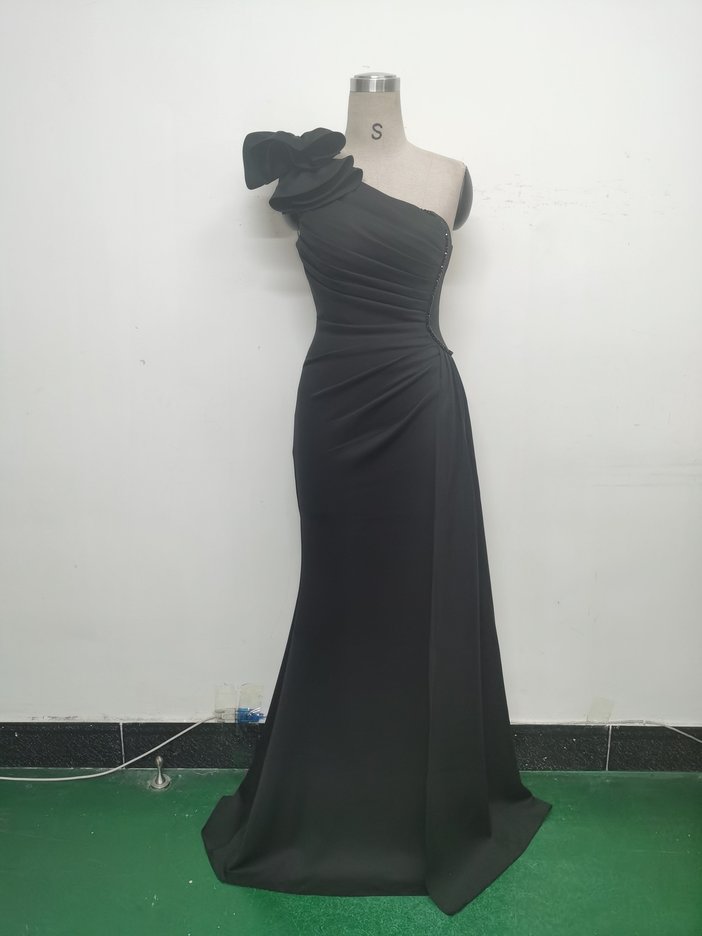 Elegant Flower Slash Shoulder Slit Evening Dress 24