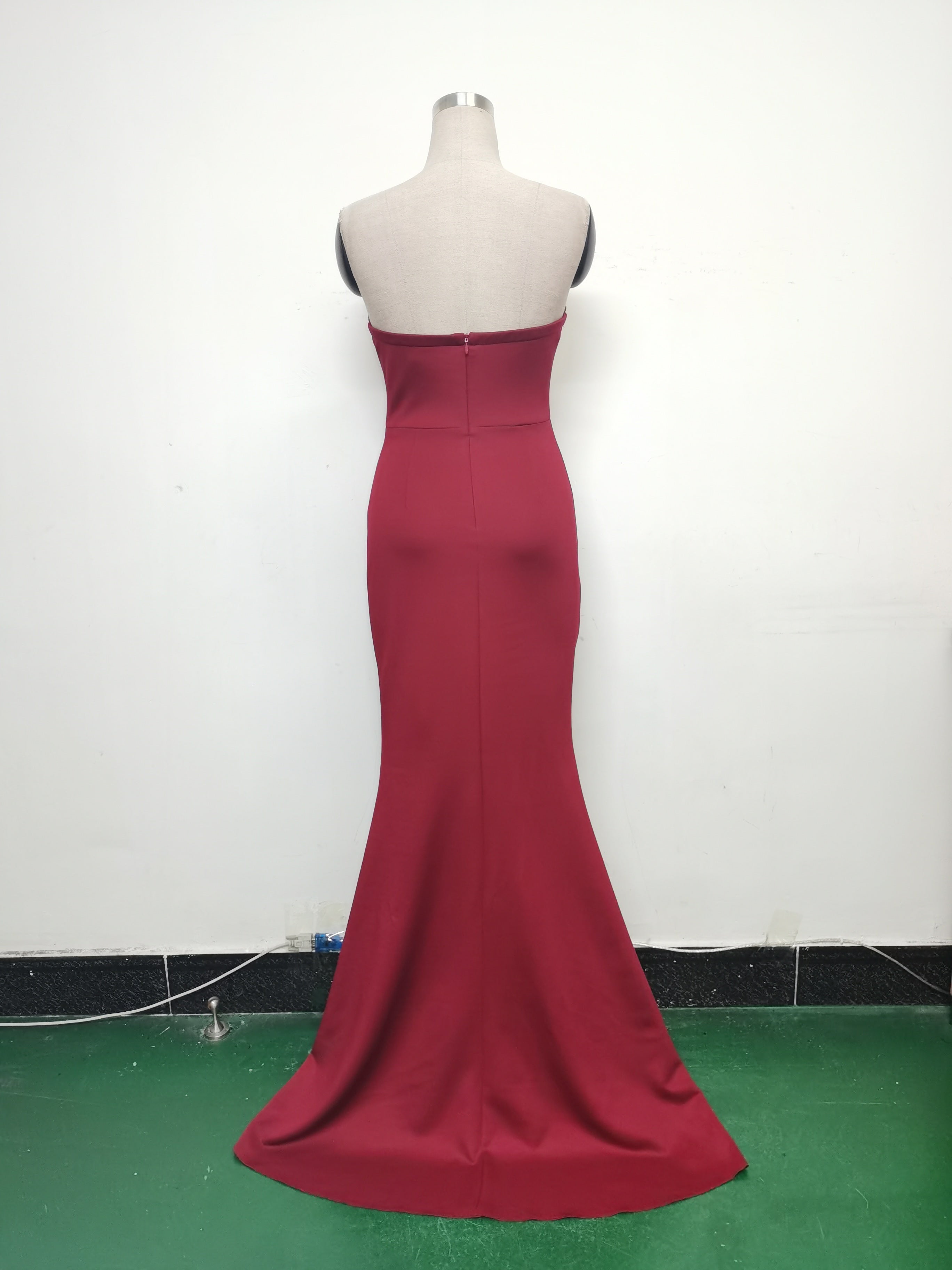 Elegant Fishbone Strapless Slim Waist Slit Evening Dress 18