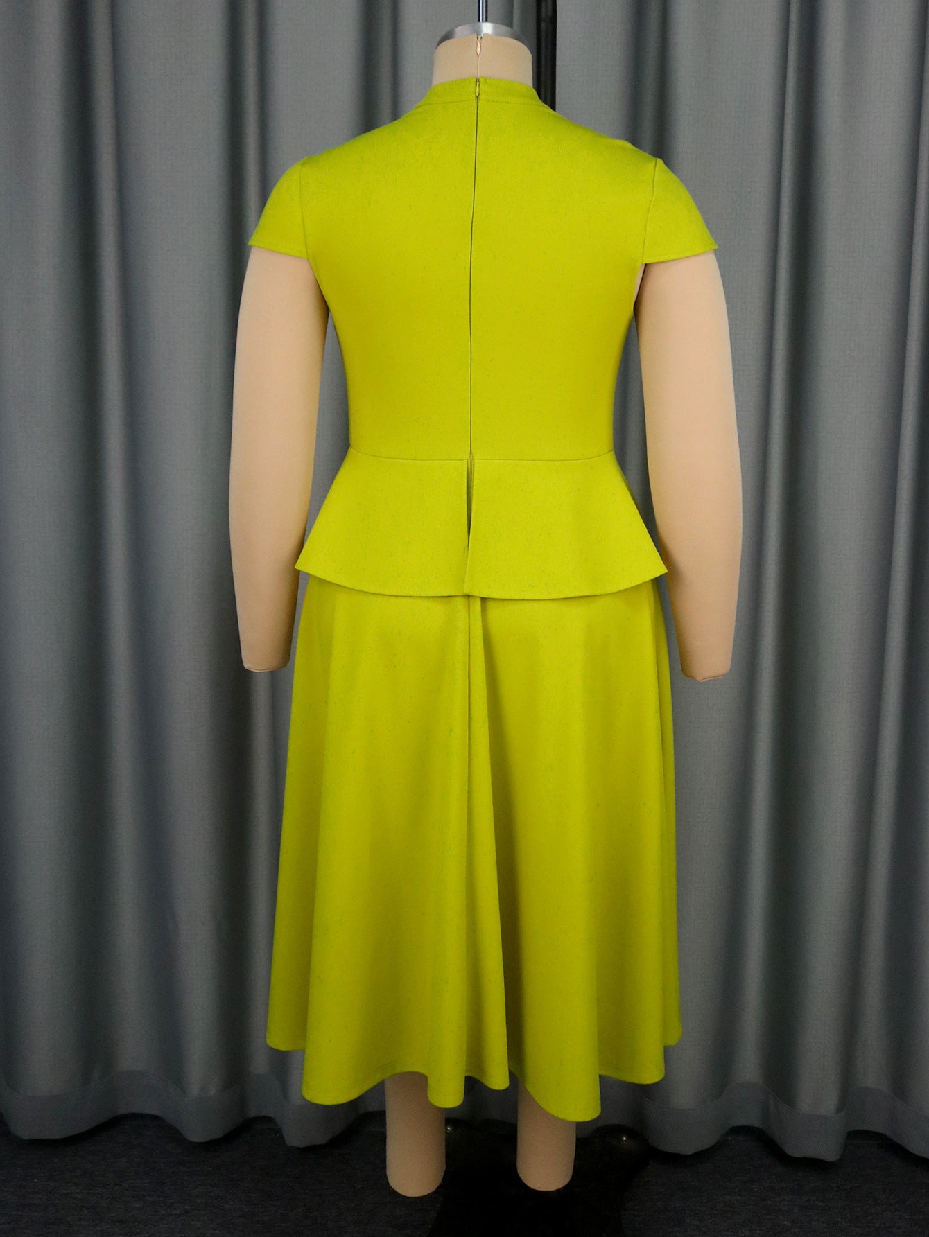 Plus Size Solid Color Cut-Out Short Sleeve Party Dress Stand Collar A-Line Elegant Evening Gown 5