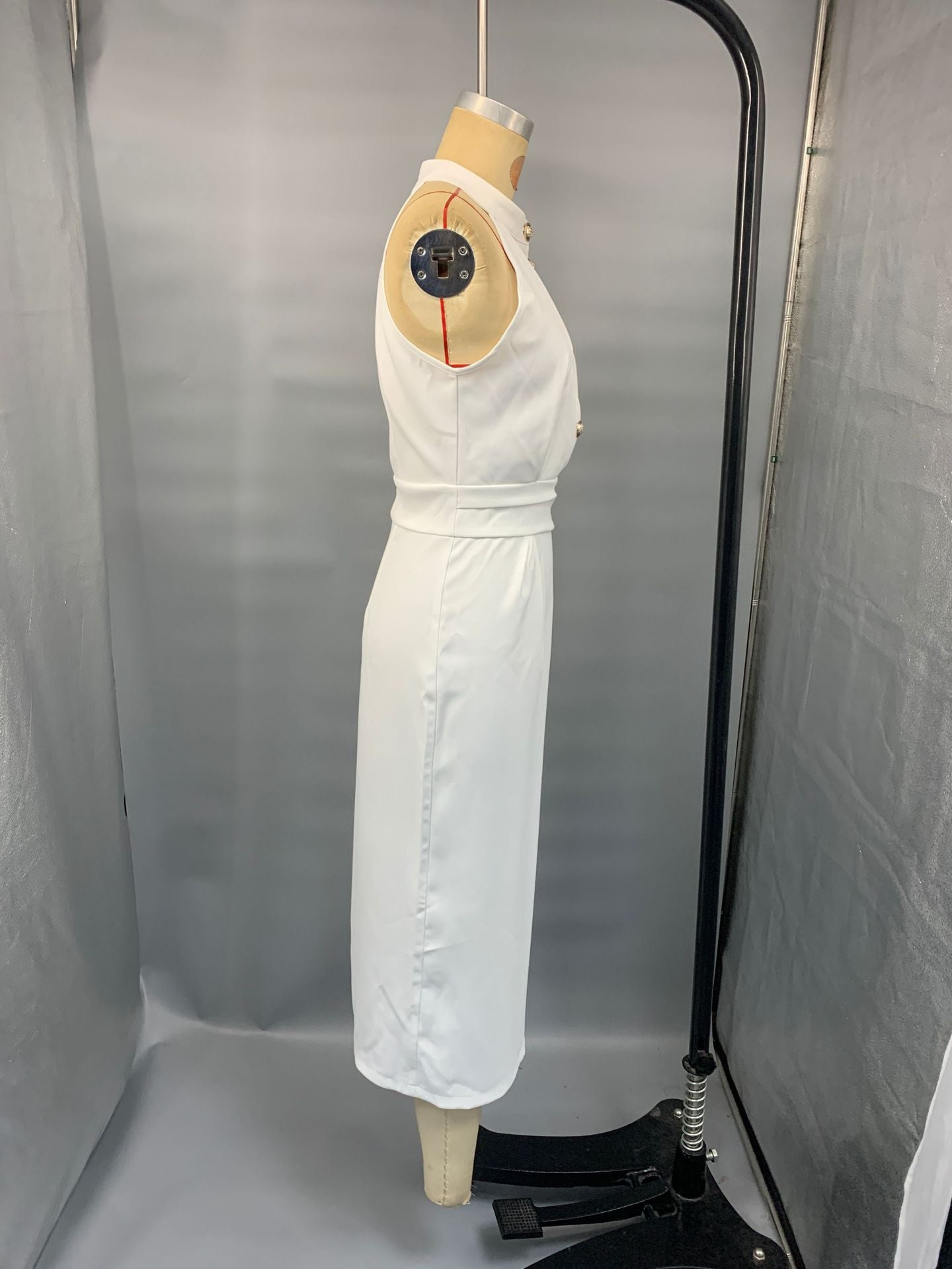 Women Summer Solid Halter Neck Sleeveless Off-Shoulder Pleated Dress 5