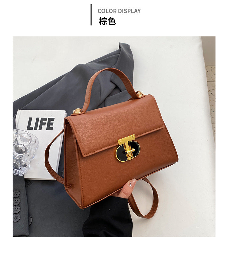 women's lock shoulder Messenger bag solid color small bag 4