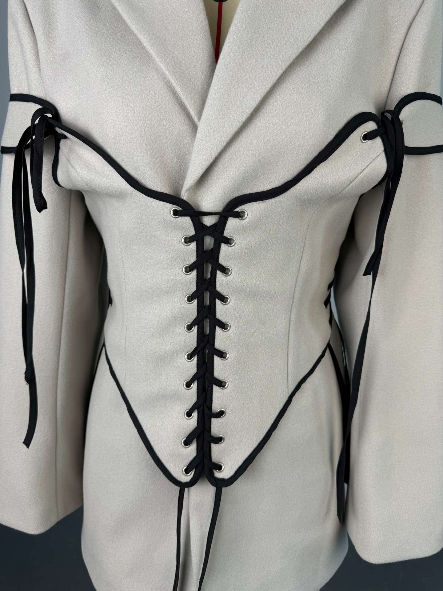 Women Fashion Turndown Collar Long Sleeve Bandage Waist Blazer Set 5