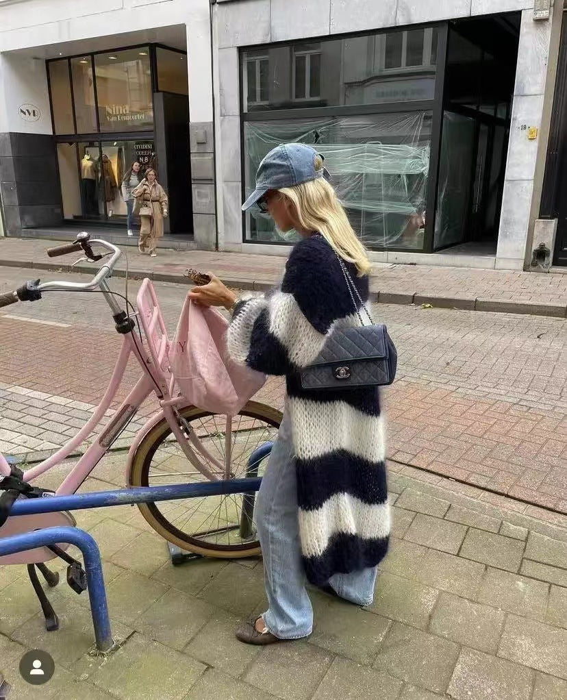 Women autumn contrasting striped long coat sweater 5