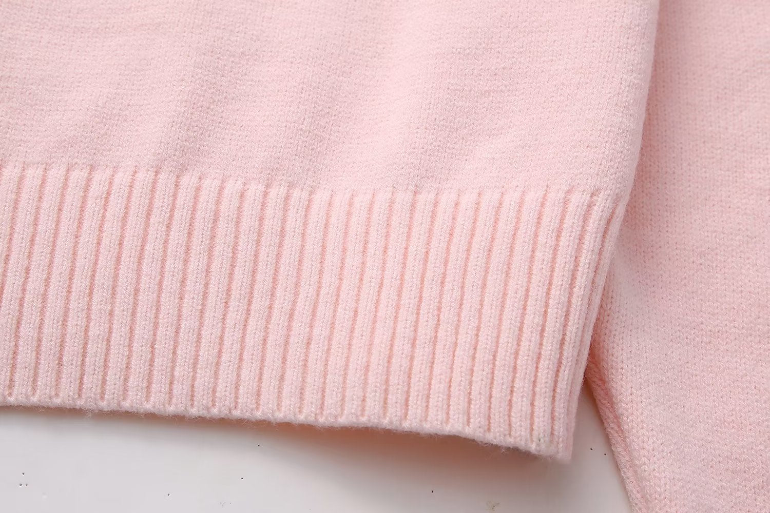 Women Loose-Cut Winter Pink Round Neck Casual Sweater 18