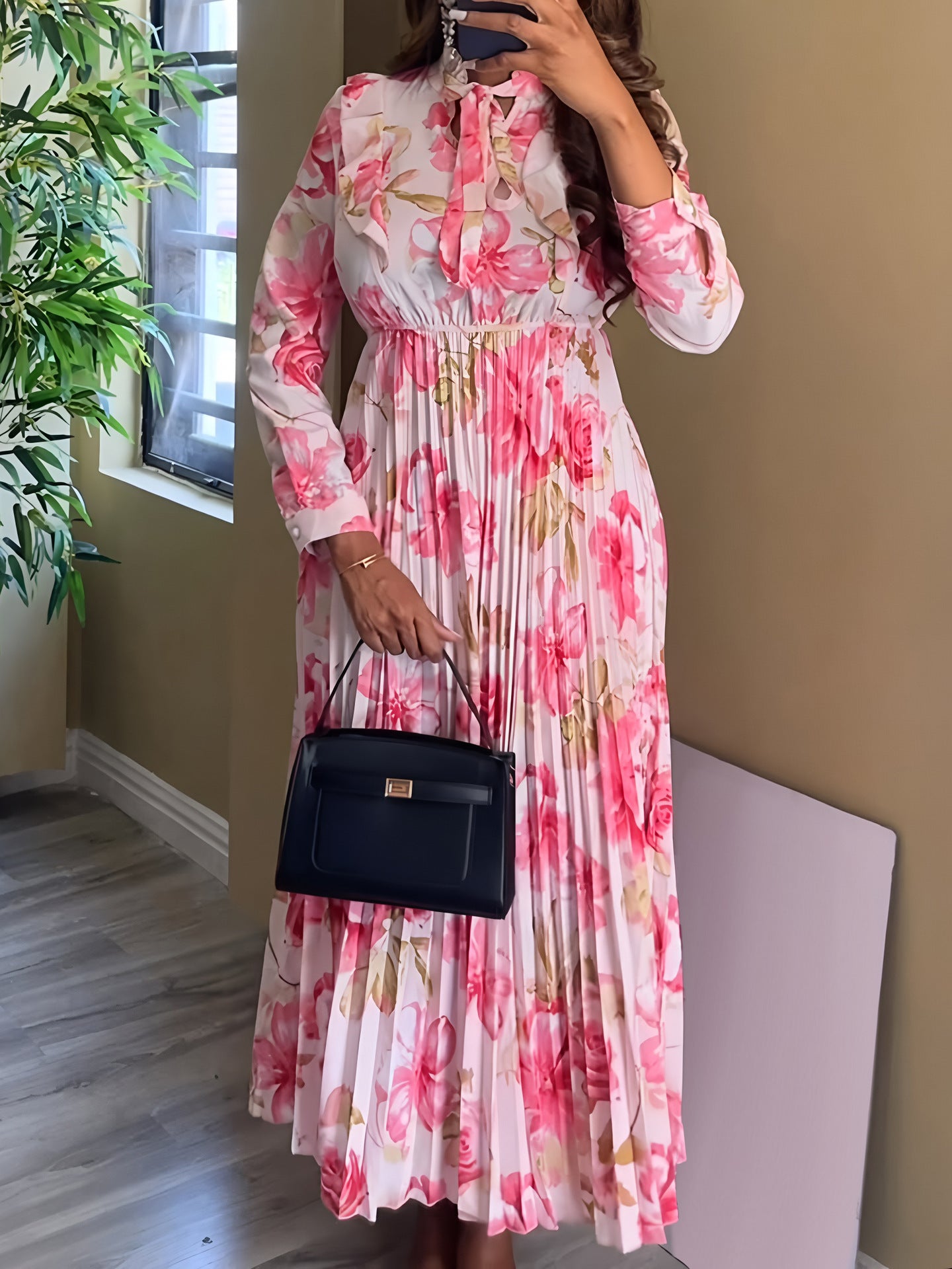 Women Elegant Holiday Print Long-Sleeved Pleated Dress