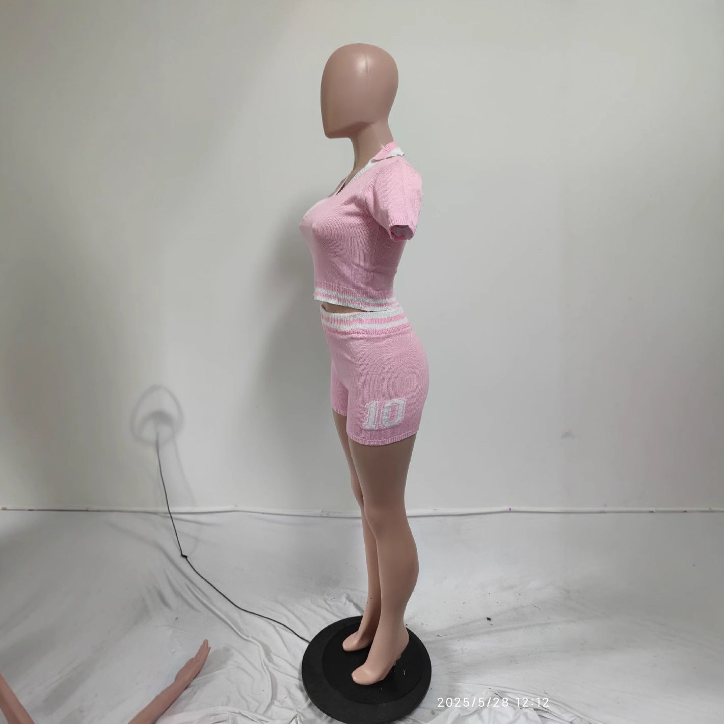 Women Sexy Short-Sleeved Top and Shorts Sweater Two-Piece Set 6