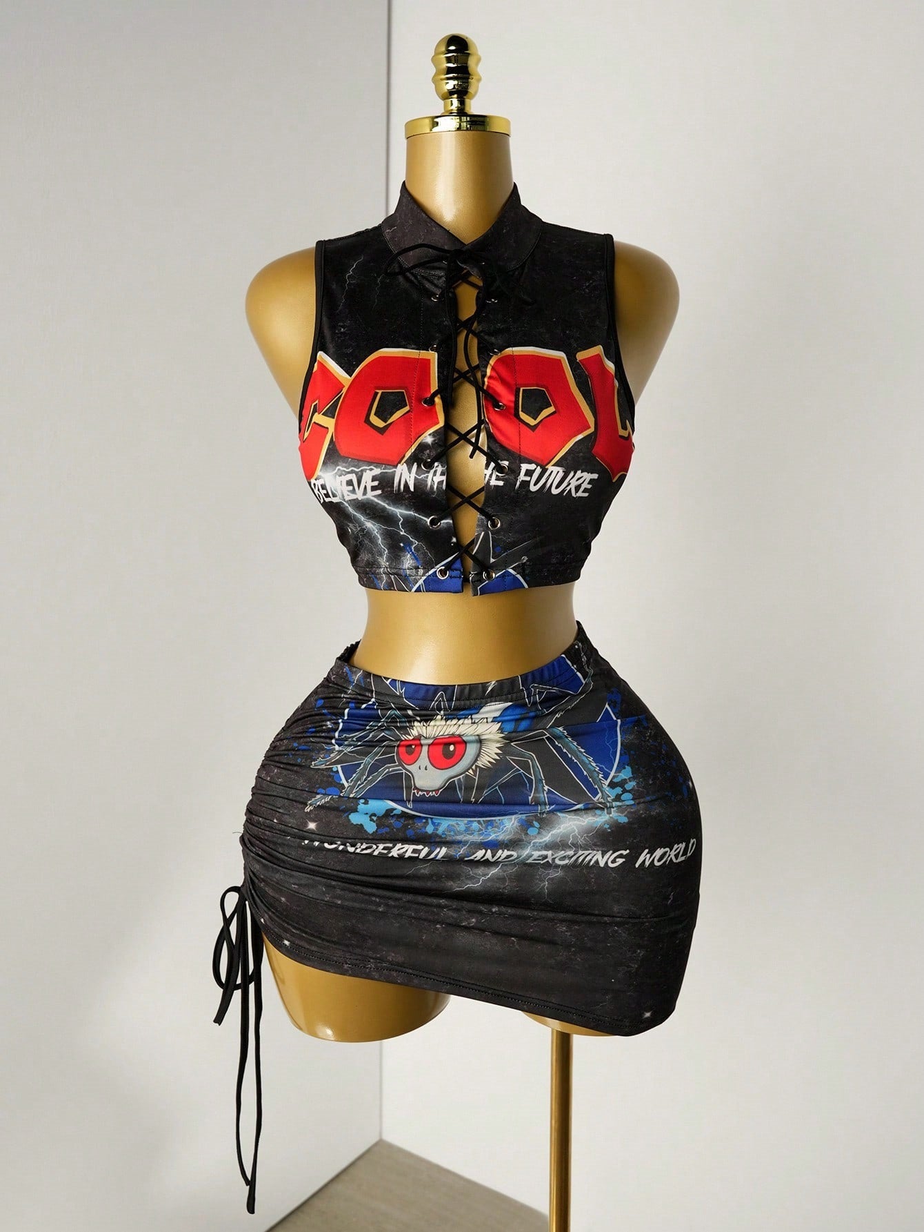 Women's Summer Halter Neck Lace-Up Printed Shorts Set