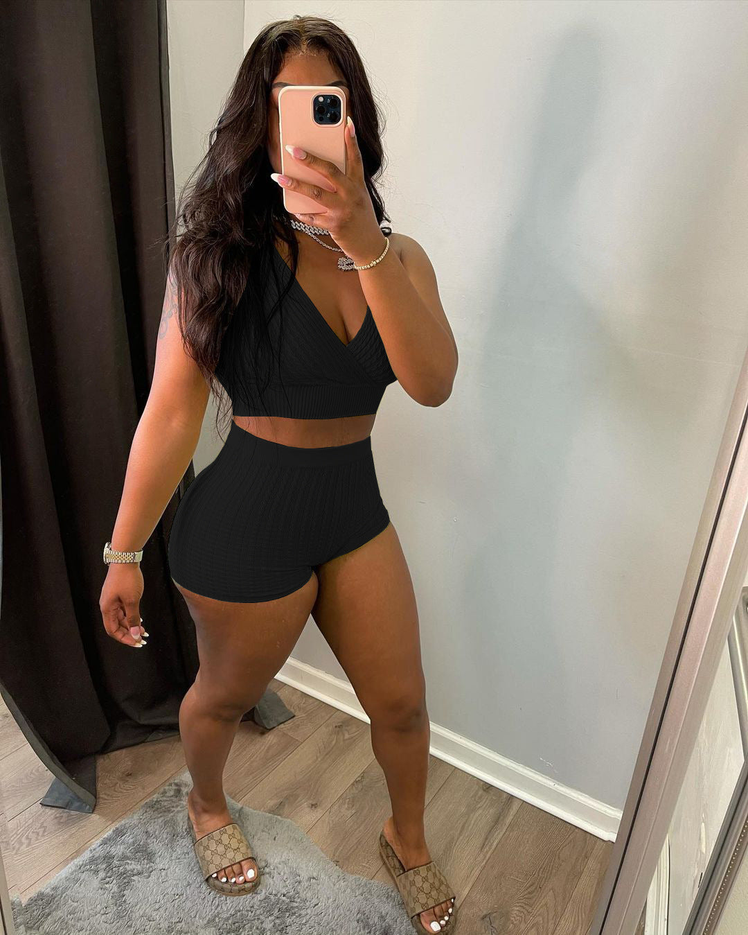 Women Summer Fashion Solid Ribbed Bubble Jacquard Vest And Shorts Two-piece Set 7