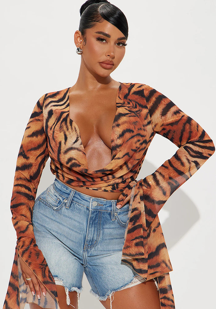 Women Autumn Sexy Bell Bottom Sleeve Lace-Up Tiger Skin Top