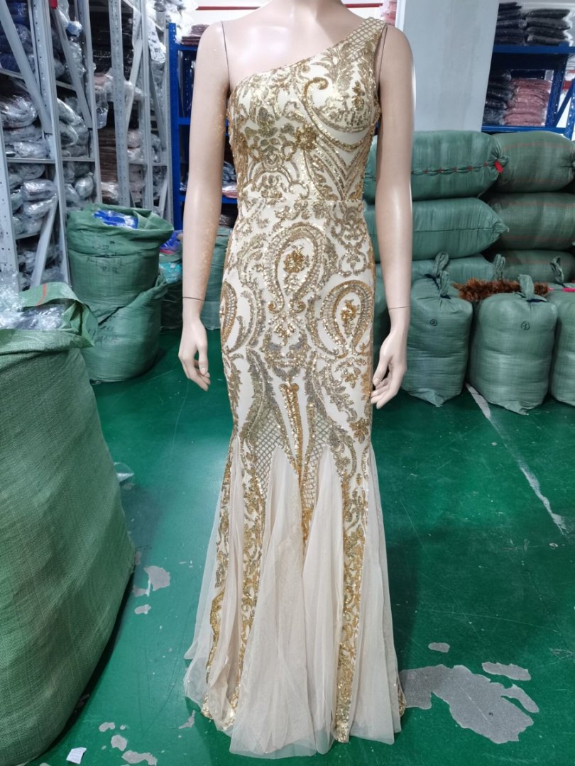 Luxury Sequin Mermail Women Formal Party Evening Dress Sexy Slash Shoulder Long Slim Bridal Gown 24