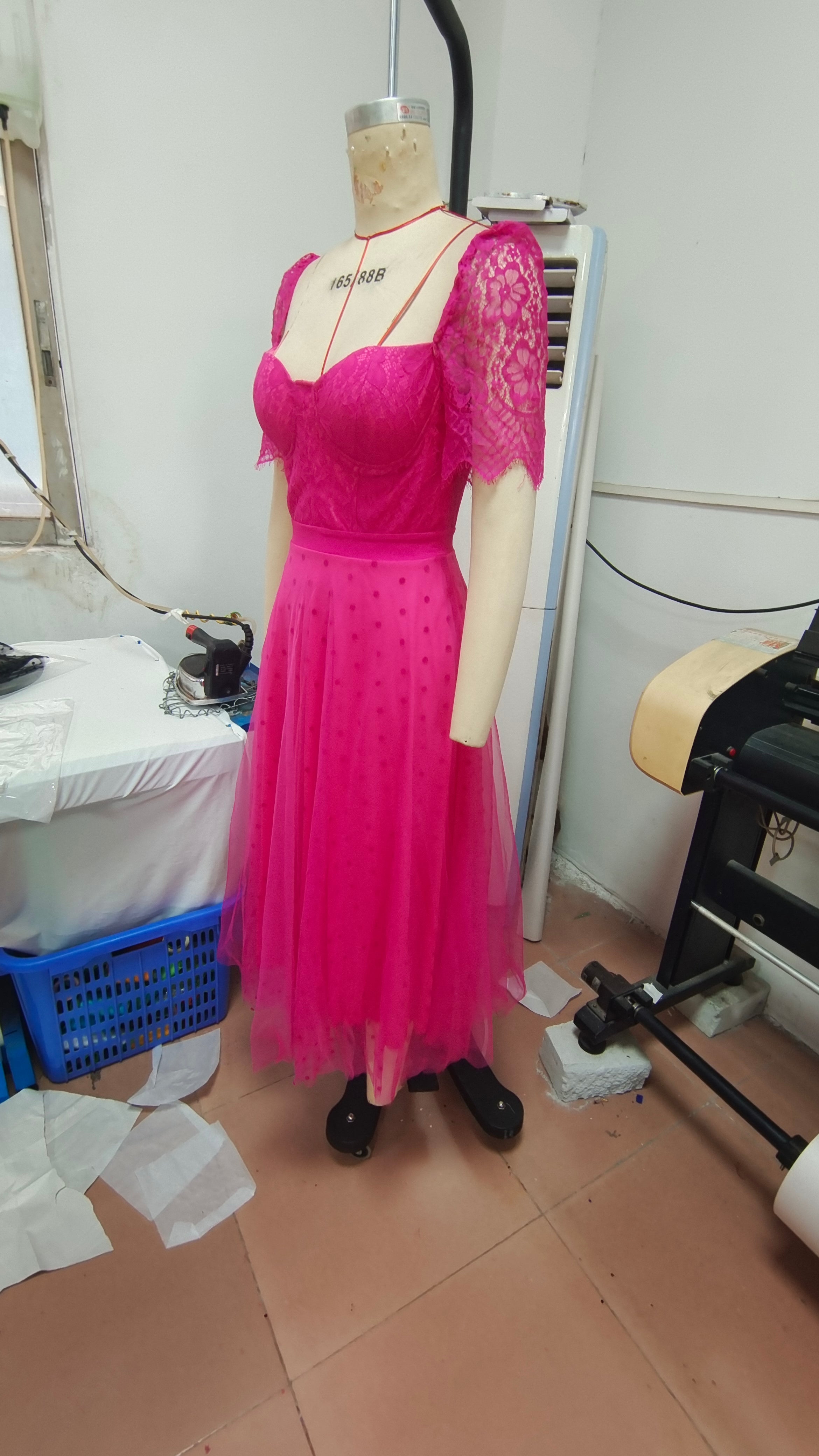 Sexy short-sleeved lace dress summer Low Back Slim Waist dress 13