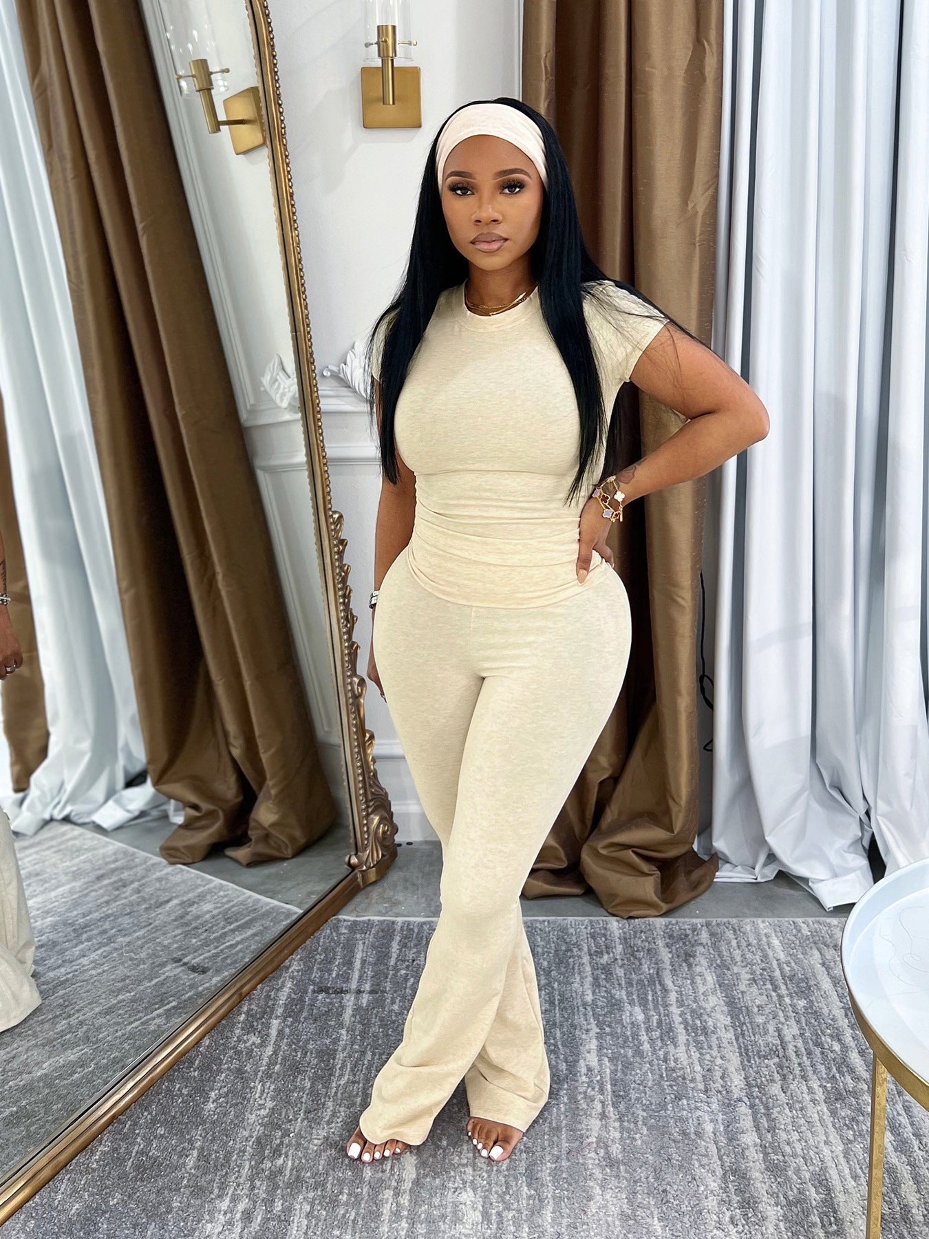 Women Casual with Headband Round Neck T-Shirt and Bell Bottom Pants Two-Piece Set 5