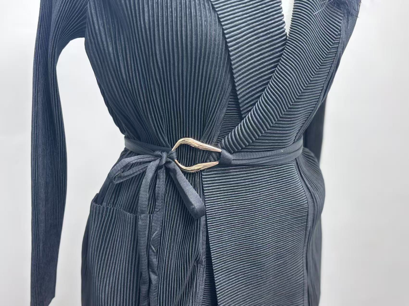 Plus Size African Women pleated Solid Blazer and Pant two-piece set 9