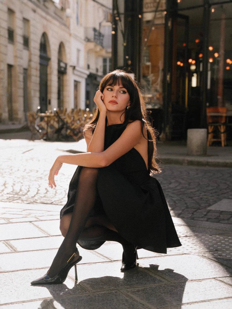 Spring/Summer Halter Neck Lace-Up Bow Low Back Sexy Slim Waist Black Dress 4