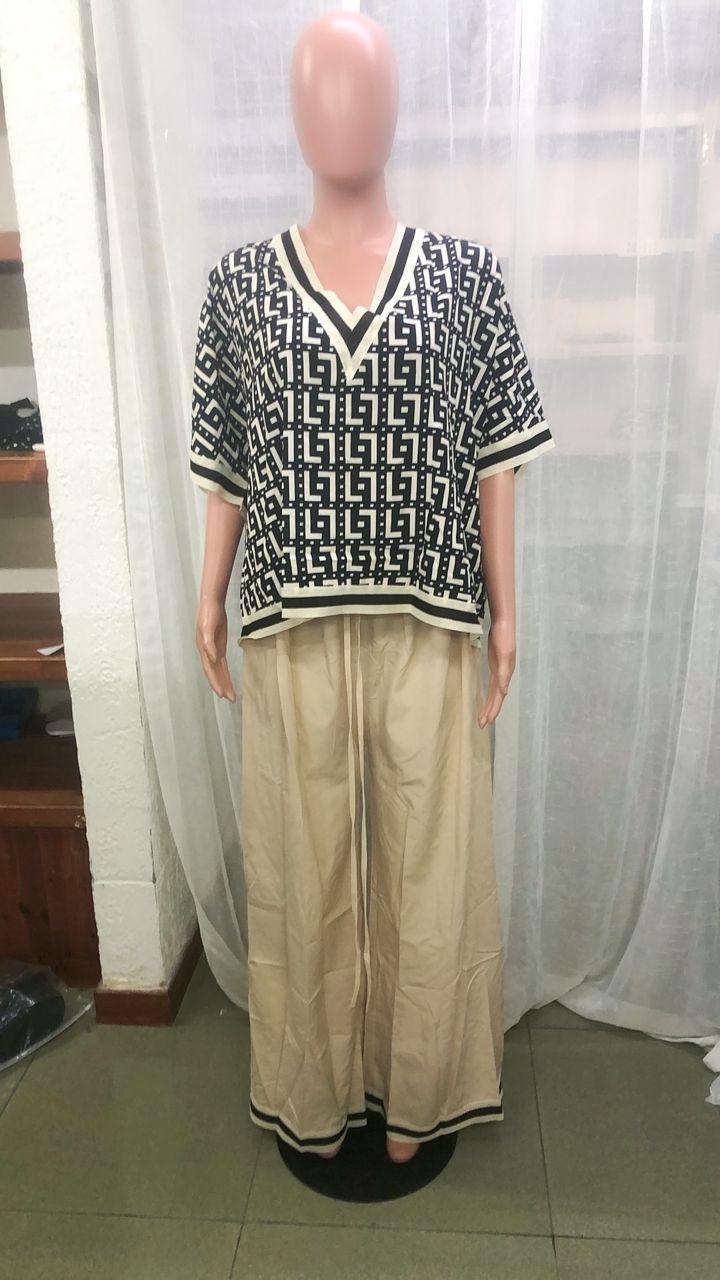 Women'S Casualprint V-Neck Loose Top + Elastic Waist Wide Leg Pants Set 8