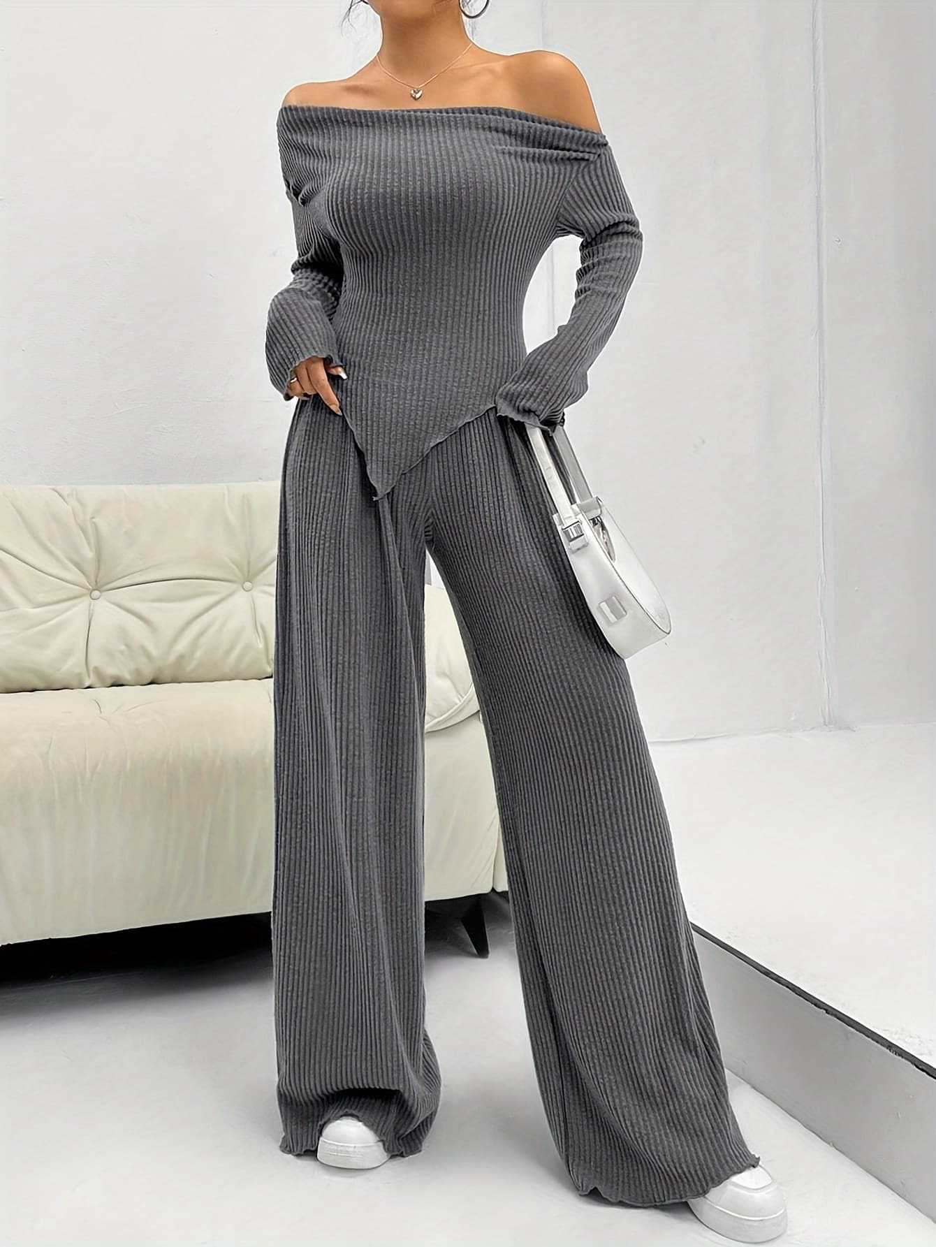 Women Autumn and Winter Casual Off Shoulder Top and wide-leg trousers two-piece set 4