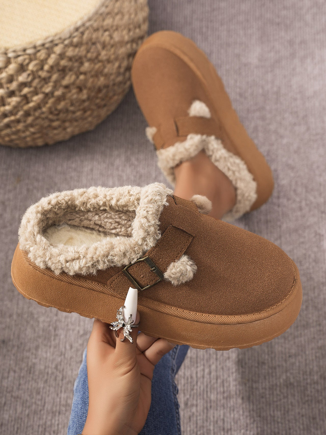 Fashionable Autumn Winter Thick-Soled Fleece Buckle Cotton Slippers Casual Plus Size Women's Shoes 4