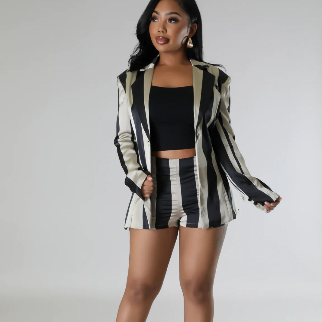 Women striped Blazer and Pant two-piece set